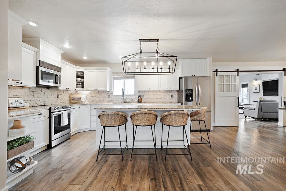 23800 Breyer Rd, Caldwell, Idaho 83607, 4 Bedrooms, 2.5 Bathrooms, Residential For Sale, Price $1,100,000,MLS 98978531