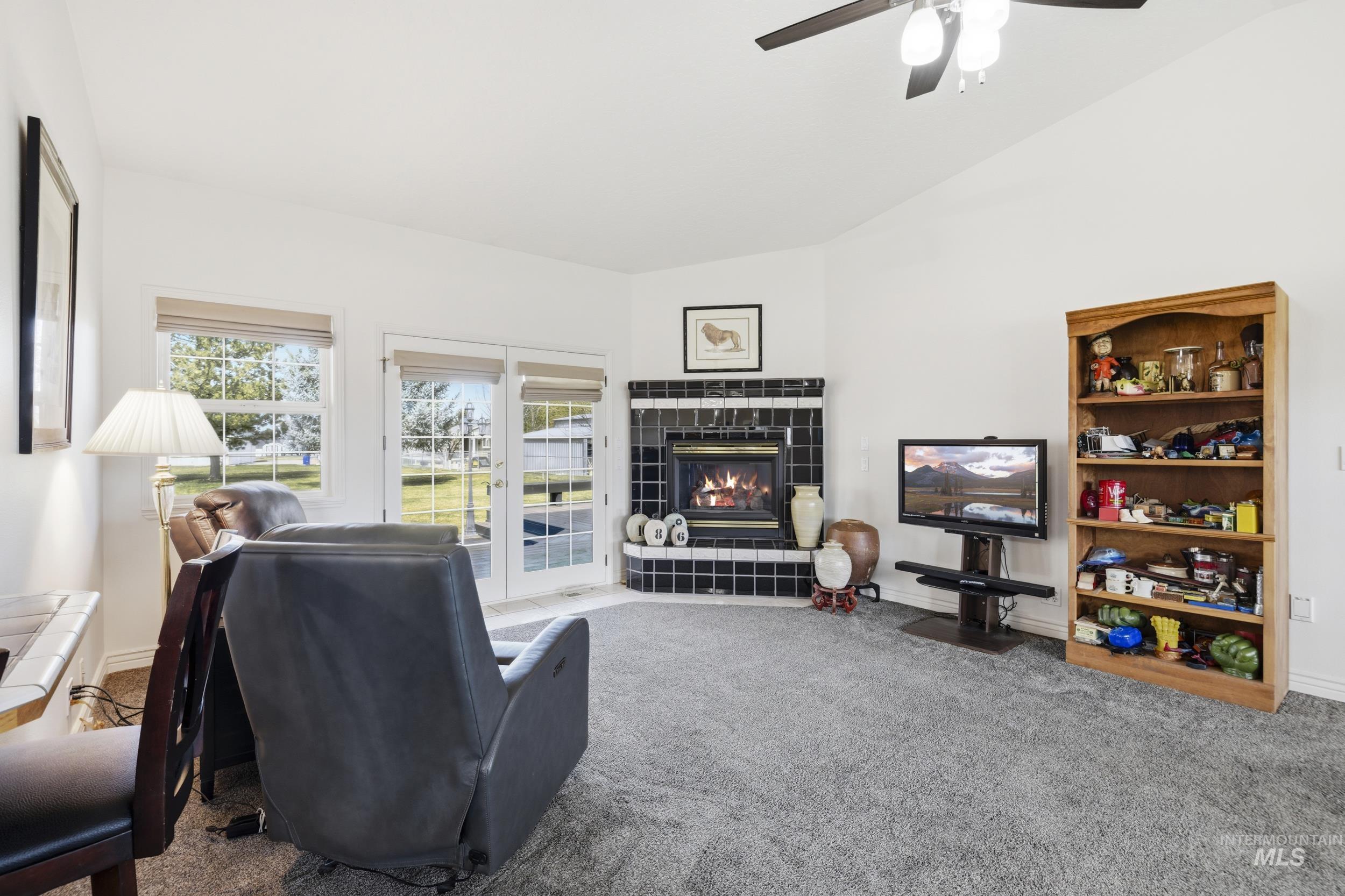 2082 NE 16TH Ave., Payette, Idaho 83661, 3 Bedrooms, 2.5 Bathrooms, Residential For Sale, Price $349,000,MLS 98978532