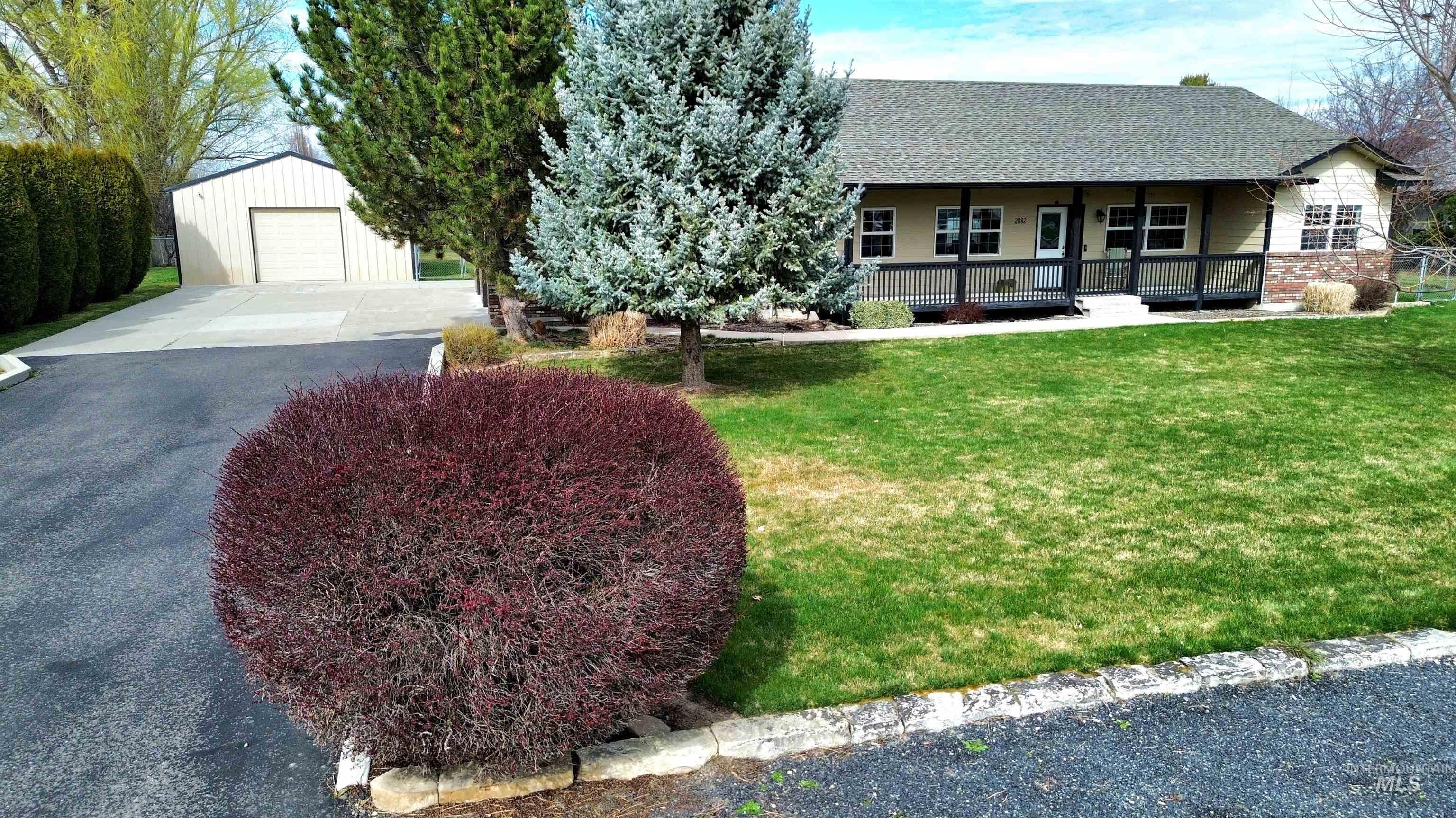 2082 NE 16TH Ave., Payette, Idaho 83661, 3 Bedrooms, 2.5 Bathrooms, Residential For Sale, Price $349,000, 98978532