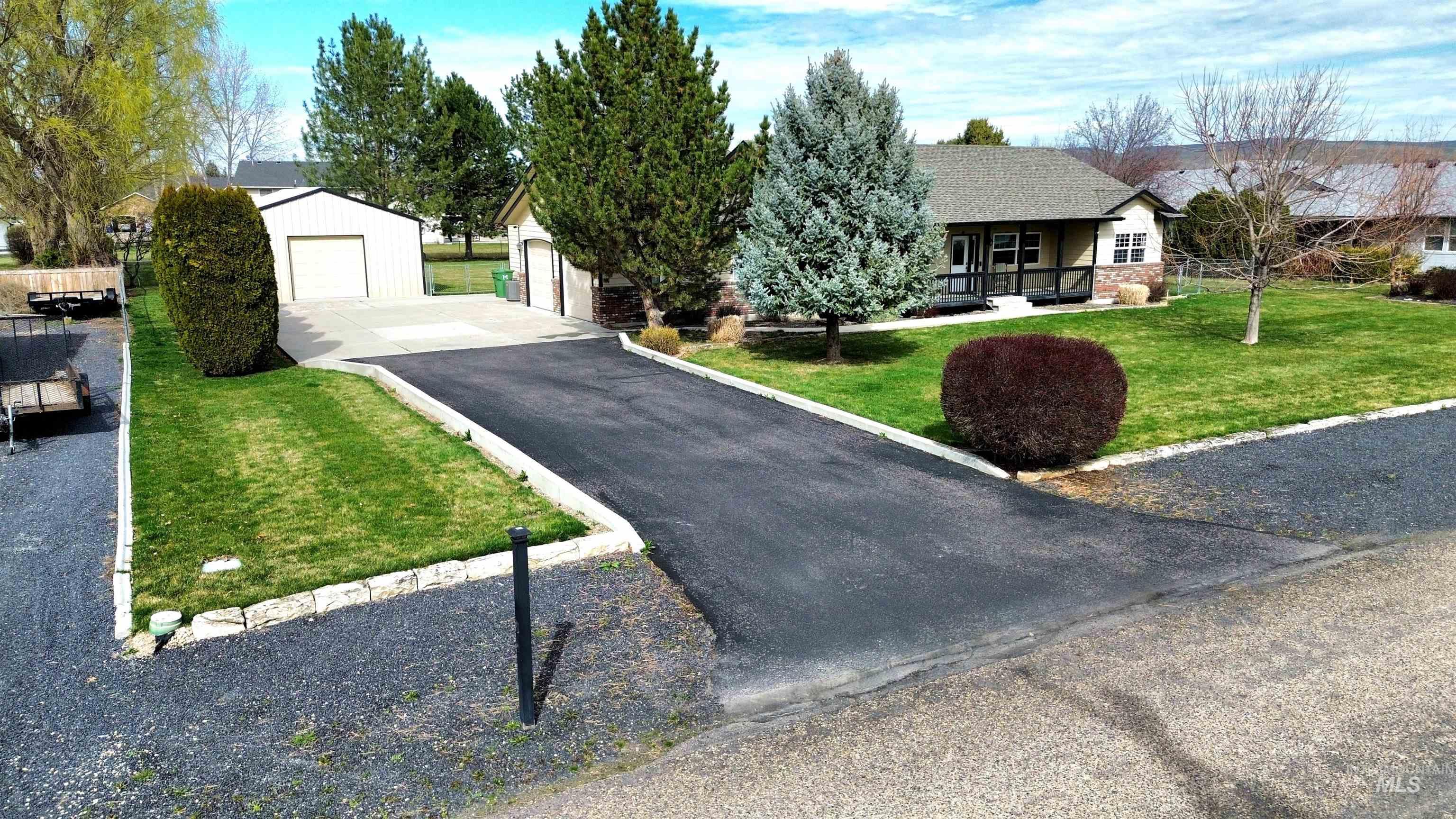 2082 NE 16TH Ave., Payette, Idaho 83661, 3 Bedrooms, 2.5 Bathrooms, Residential For Sale, Price $349,000, 98978532