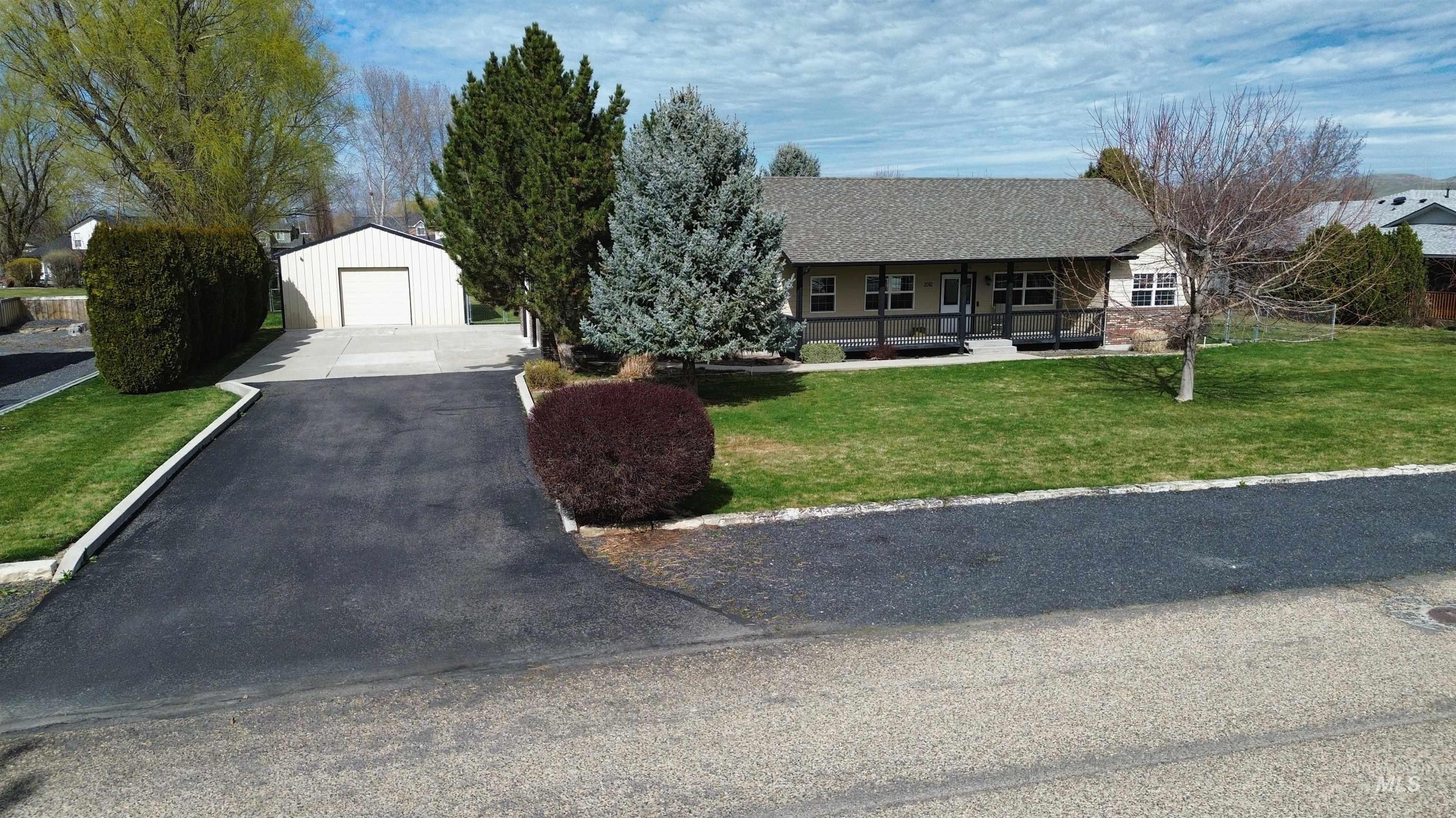 2082 NE 16TH Ave., Payette, Idaho 83661, 3 Bedrooms, 2.5 Bathrooms, Residential For Sale, Price $349,000, 98978532