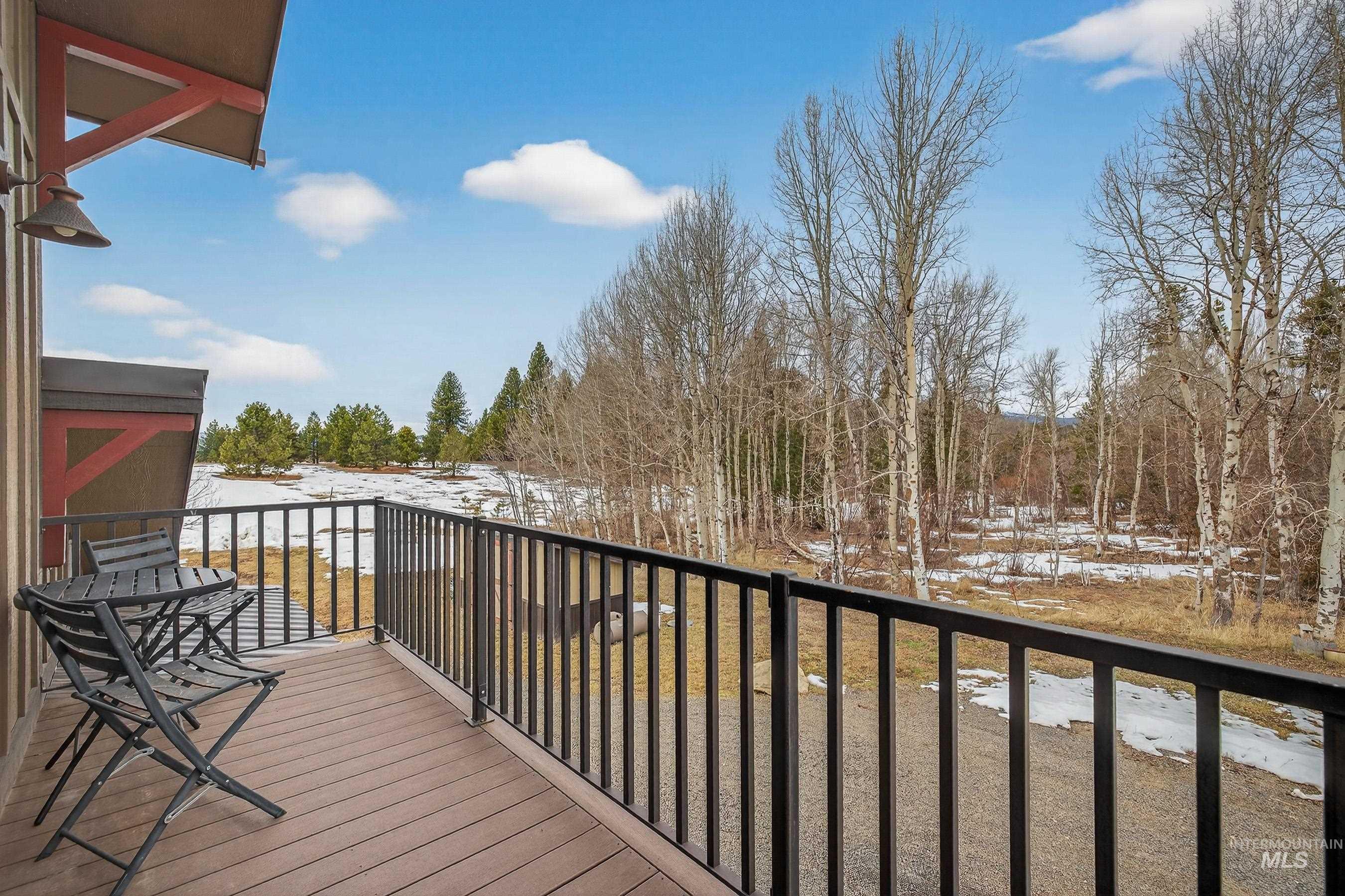 304 Samson Ct., McCall, Idaho 83638-0000, 3 Bedrooms, 3 Bathrooms, Residential For Sale, Price $824,900,MLS 98978535