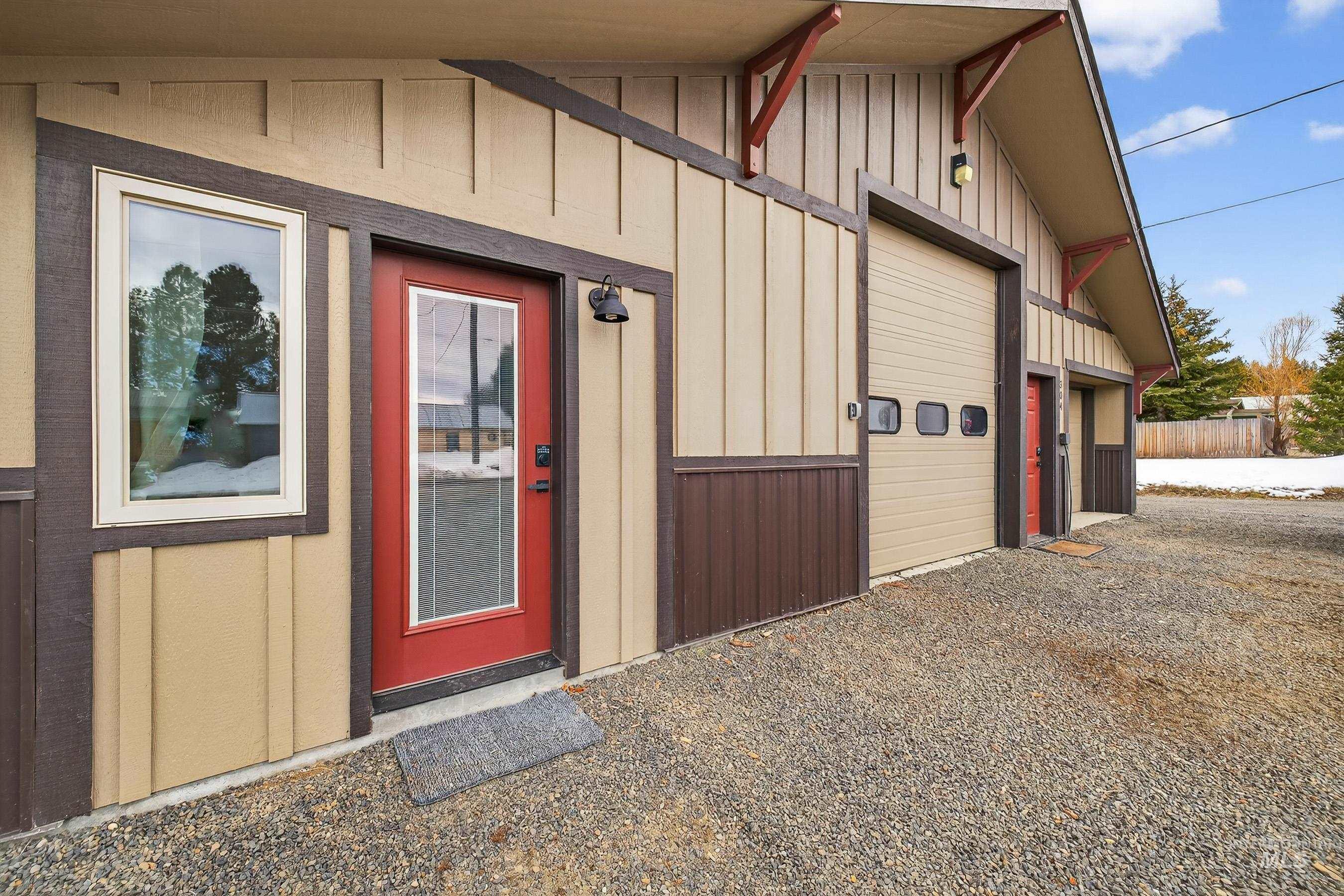 304 Samson Ct., McCall, Idaho 83638-0000, 3 Bedrooms, 3 Bathrooms, Residential For Sale, Price $824,900,MLS 98978535