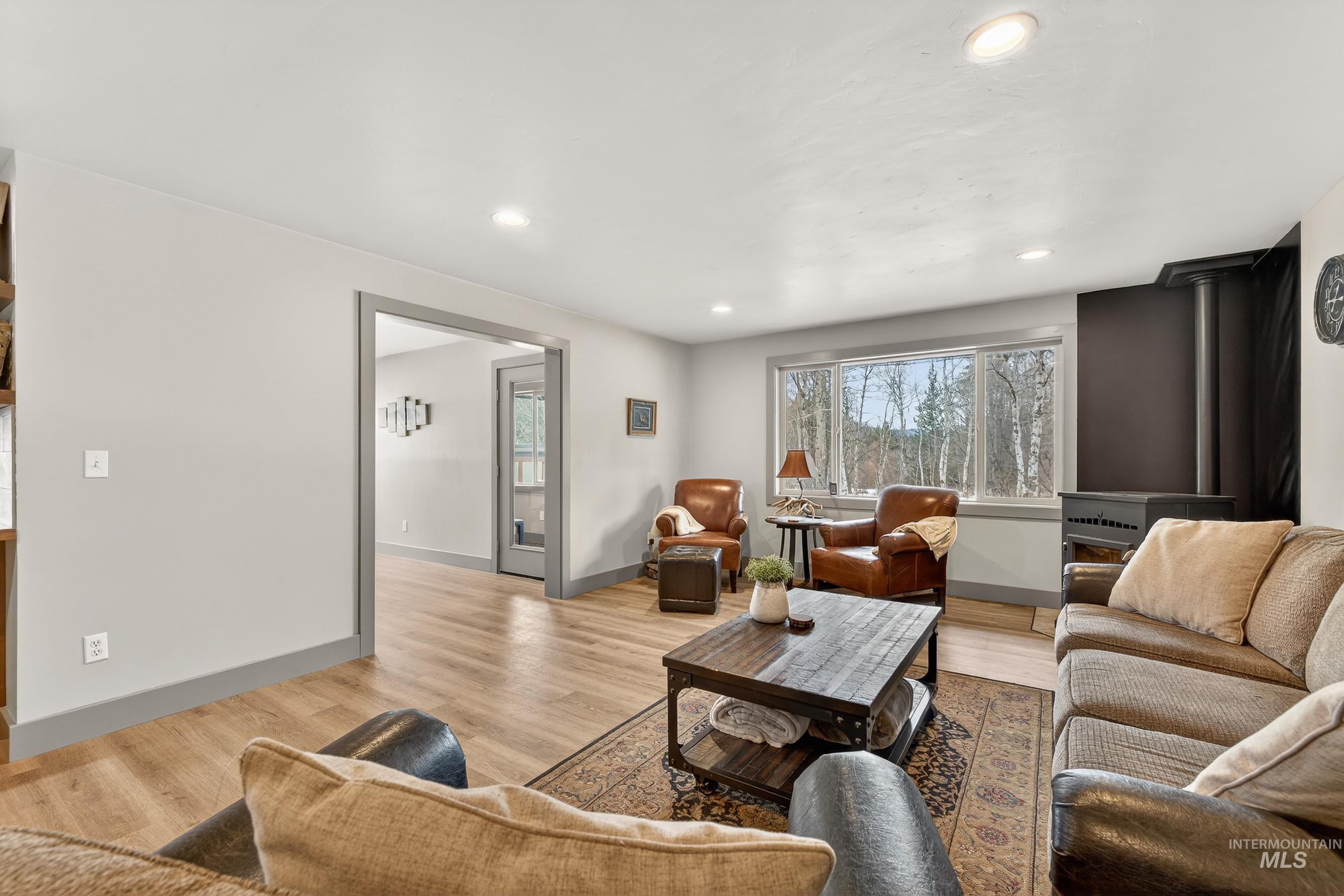 304 Samson Ct., McCall, Idaho 83638-0000, 3 Bedrooms, 3 Bathrooms, Residential For Sale, Price $824,900,MLS 98978535