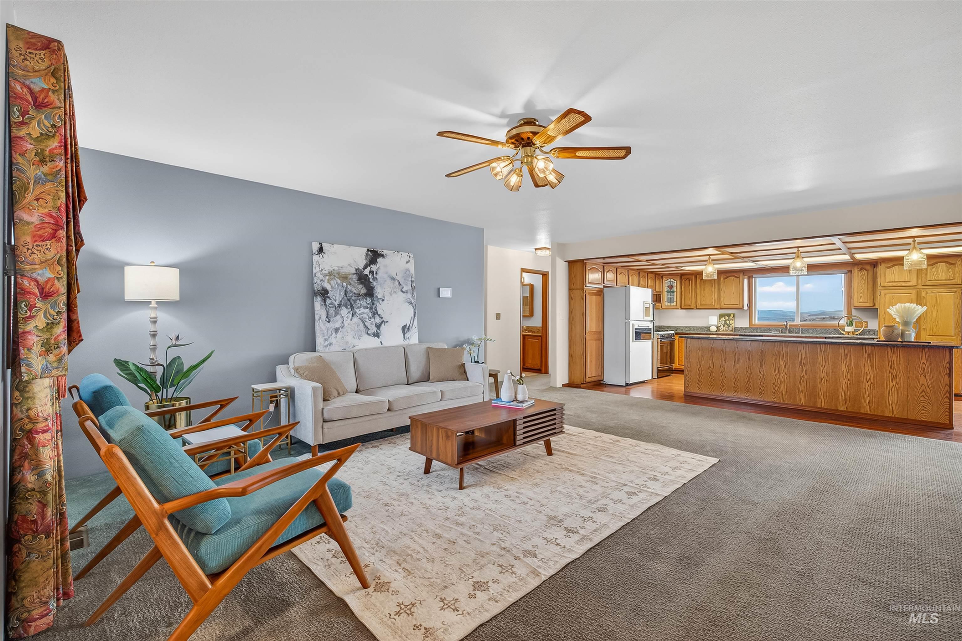 3015 Grandview Dr, Clarkston, Washington 99403, 4 Bedrooms, 3 Bathrooms, Residential For Sale, Price $849,000,MLS 98978537