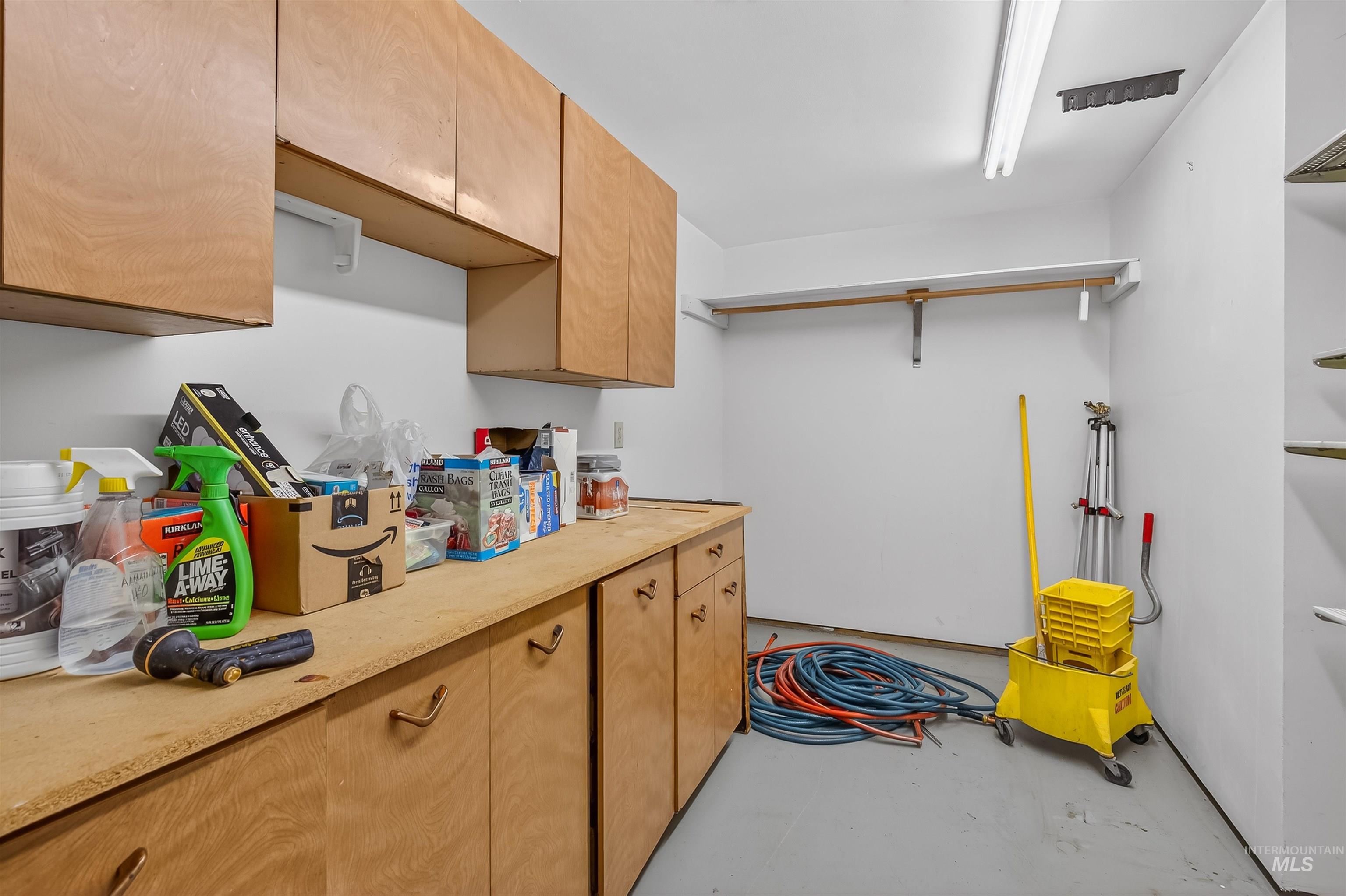 3015 Grandview Dr, Clarkston, Washington 99403, 4 Bedrooms, 3 Bathrooms, Residential For Sale, Price $849,000,MLS 98978537