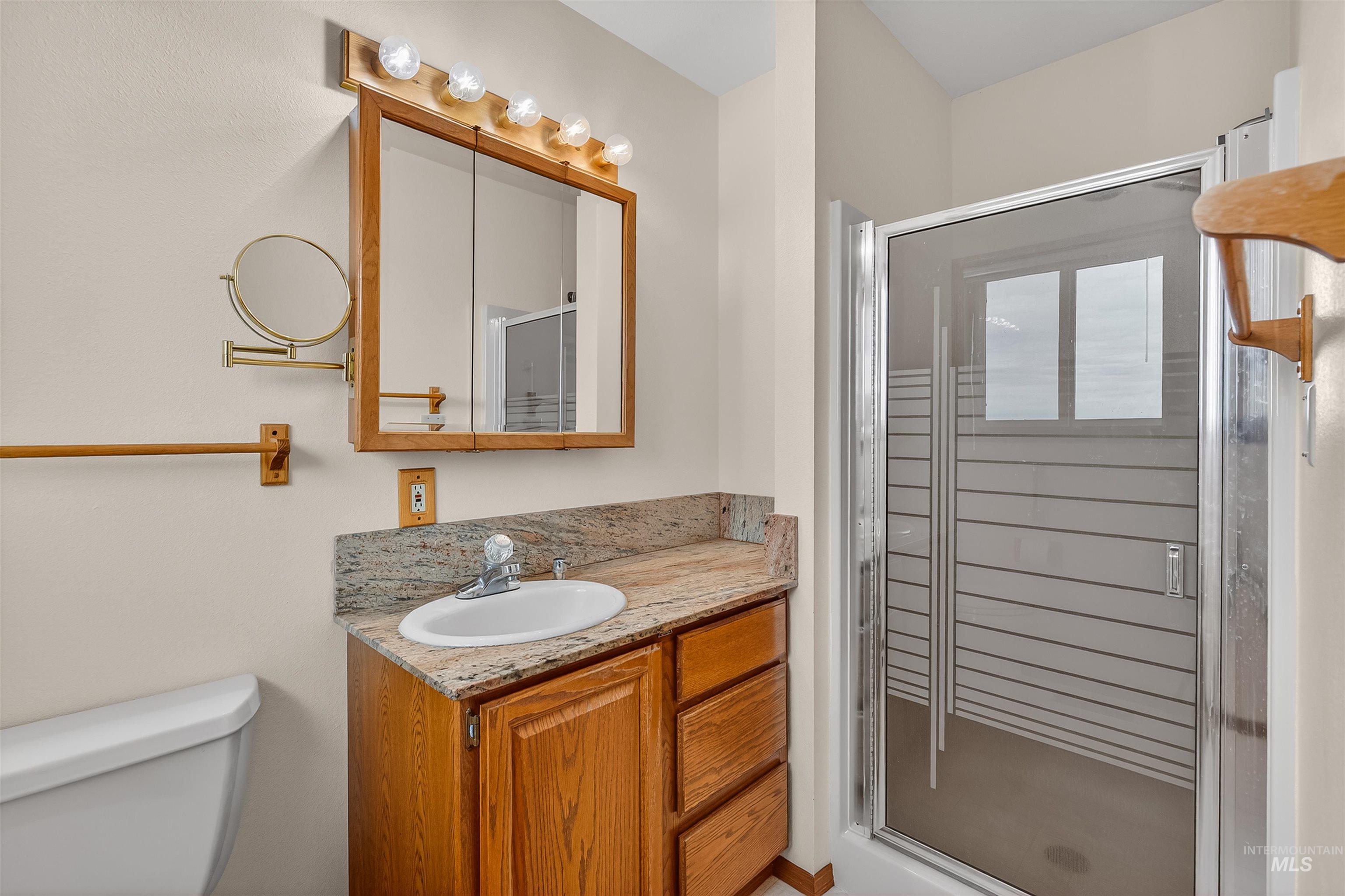 3015 Grandview Dr, Clarkston, Washington 99403, 4 Bedrooms, 3 Bathrooms, Residential For Sale, Price $849,000,MLS 98978537