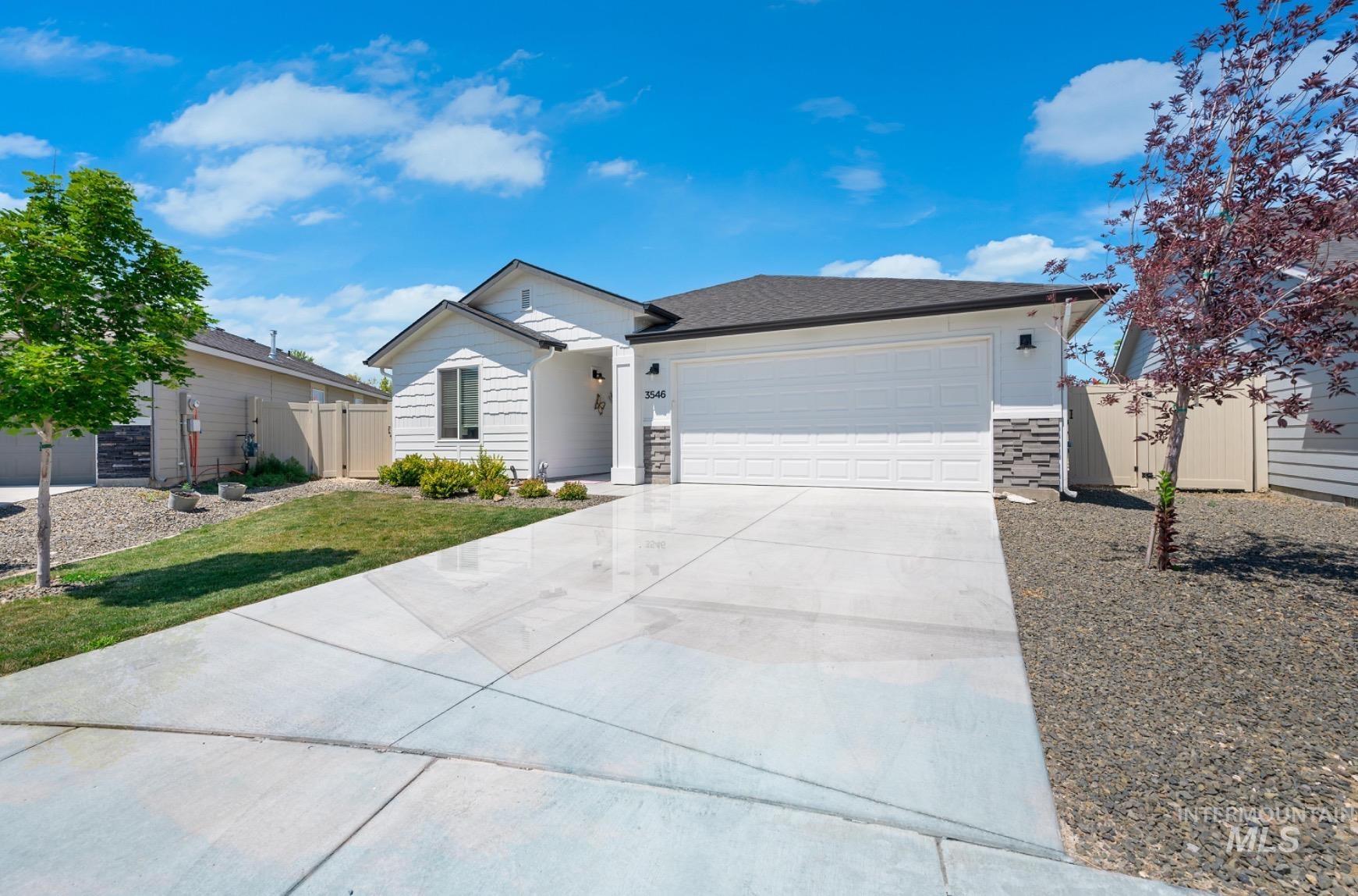 3546 W Commemoration Ave, Meridian, Idaho 83642, 3 Bedrooms, 2 Bathrooms, Residential For Sale, Price $402,900, 98978538