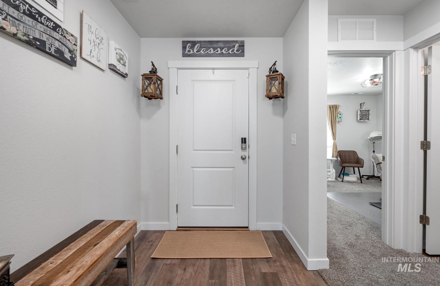 3546 W Commemoration Ave, Meridian, Idaho 83642, 3 Bedrooms, 2 Bathrooms, Residential For Sale, Price $402,900, 98978538