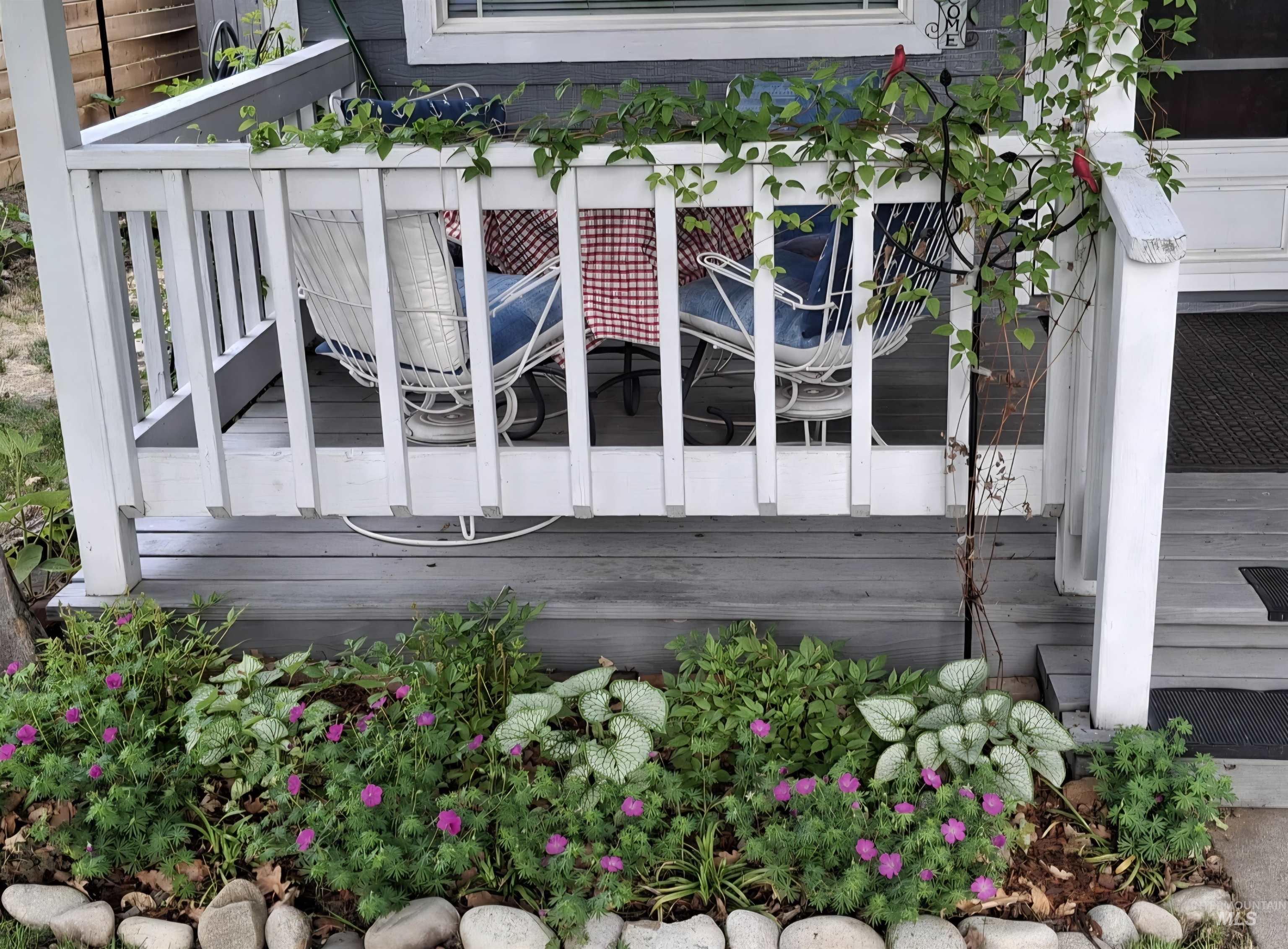 1305 S Leadville, Boise, Idaho 83706, 3 Bedrooms, 1 Bathroom, Residential For Sale, Price $510,000,MLS 98978541