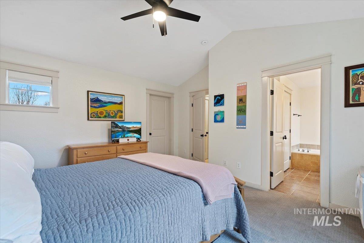 3052 N Christian Way, Meridian, Idaho 83646, 3 Bedrooms, 2.5 Bathrooms, Residential For Sale, Price $509,900,MLS 98978542