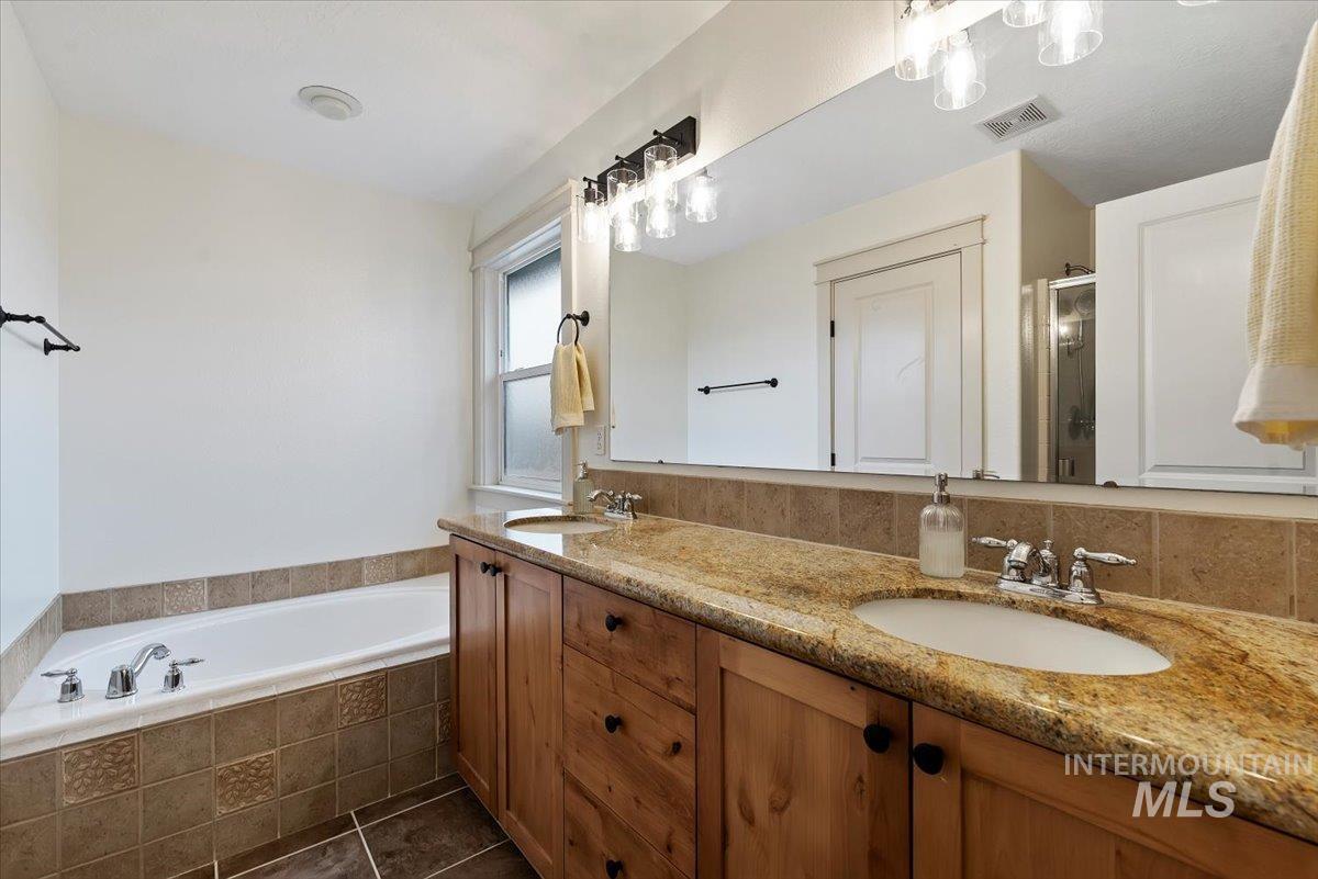 3052 N Christian Way, Meridian, Idaho 83646, 3 Bedrooms, 2.5 Bathrooms, Residential For Sale, Price $509,900,MLS 98978542