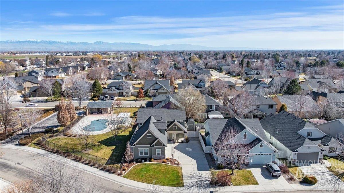 3052 N Christian Way, Meridian, Idaho 83646, 3 Bedrooms, 2.5 Bathrooms, Residential For Sale, Price $509,900,MLS 98978542