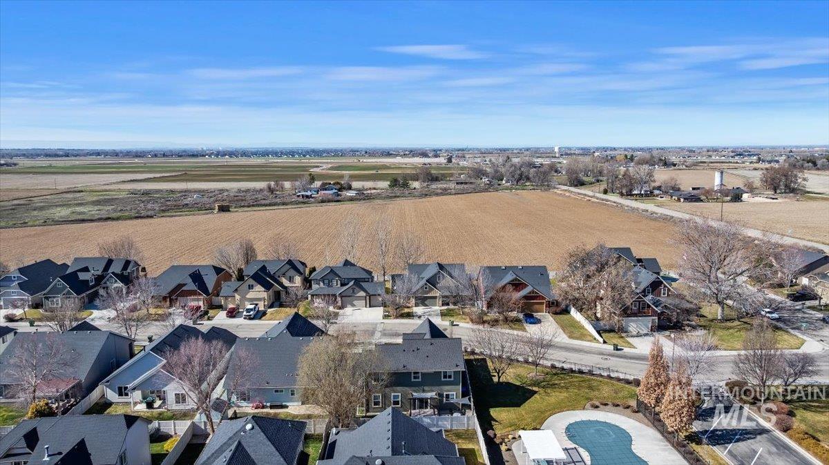 3052 N Christian Way, Meridian, Idaho 83646, 3 Bedrooms, 2.5 Bathrooms, Residential For Sale, Price $509,900,MLS 98978542