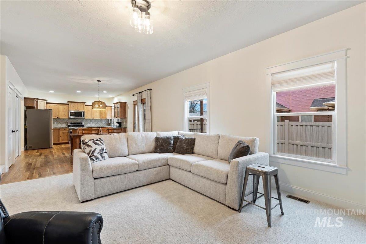 3052 N Christian Way, Meridian, Idaho 83646, 3 Bedrooms, 2.5 Bathrooms, Residential For Sale, Price $509,900,MLS 98978542