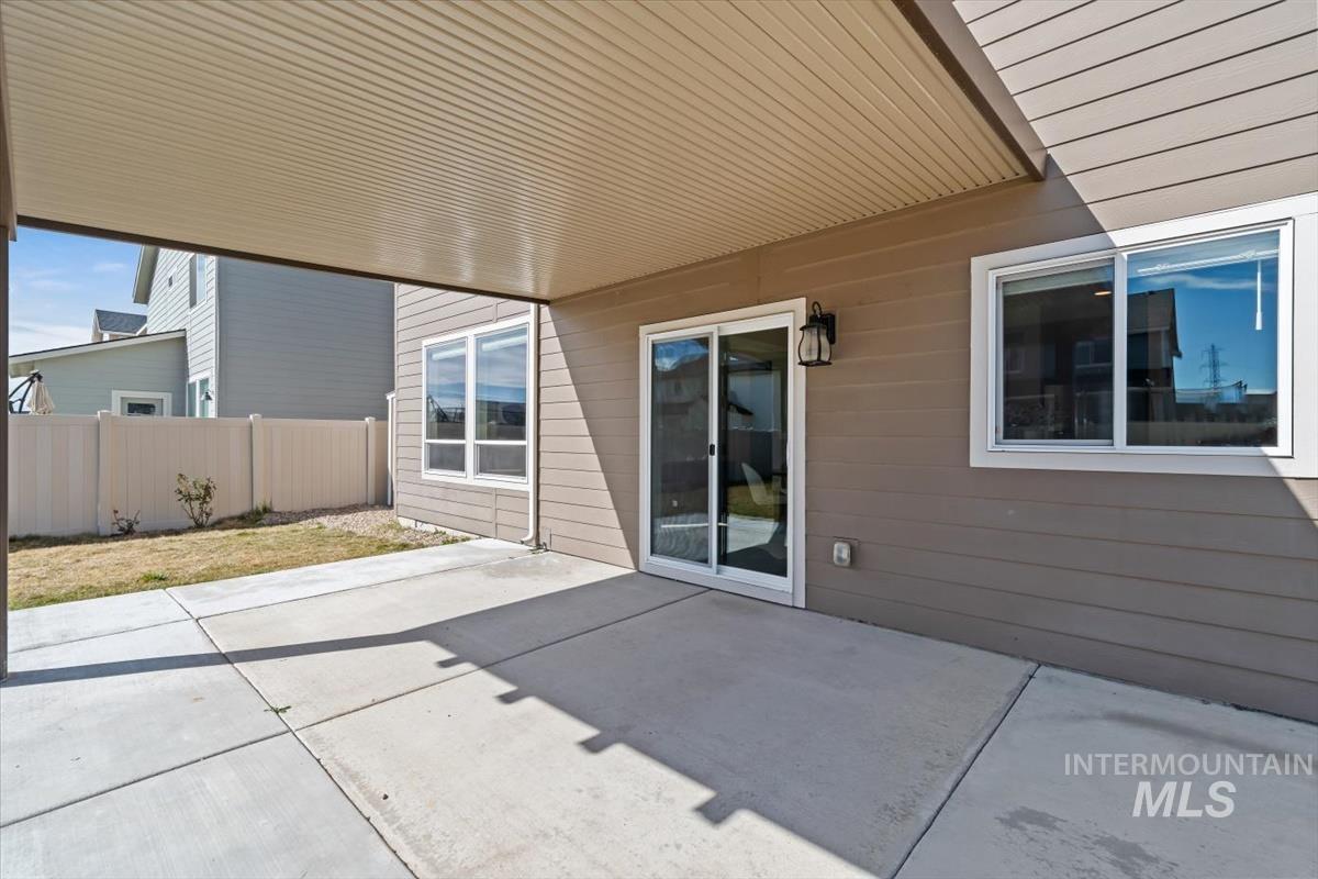 6721 E Zaffre Ridge St, Boise, Idaho 83716, 3 Bedrooms, 2.5 Bathrooms, Residential For Sale, Price $549,900,MLS 98978543