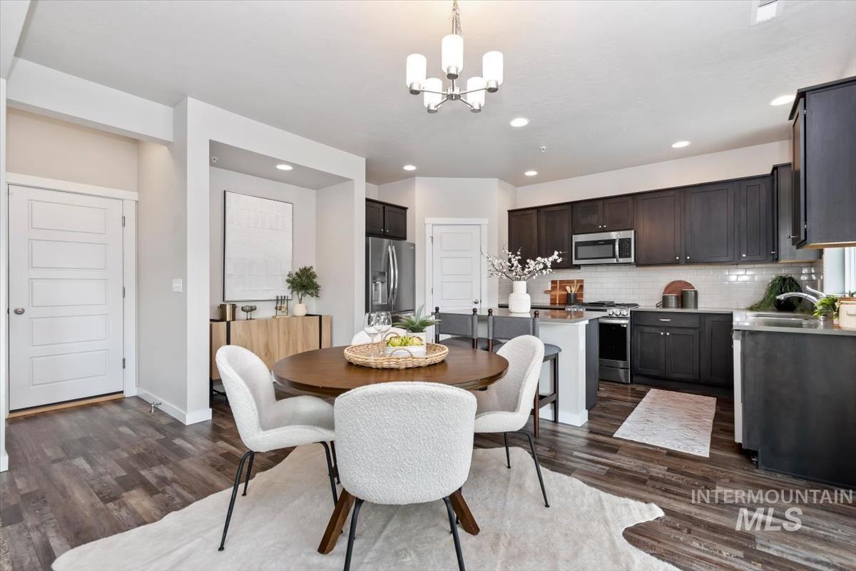 6721 E Zaffre Ridge St, Boise, Idaho 83716, 3 Bedrooms, 2.5 Bathrooms, Residential For Sale, Price $549,900,MLS 98978543