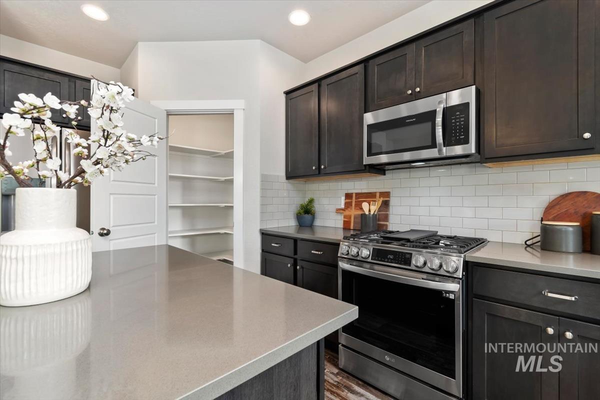 6721 E Zaffre Ridge St, Boise, Idaho 83716, 3 Bedrooms, 2.5 Bathrooms, Residential For Sale, Price $549,900,MLS 98978543