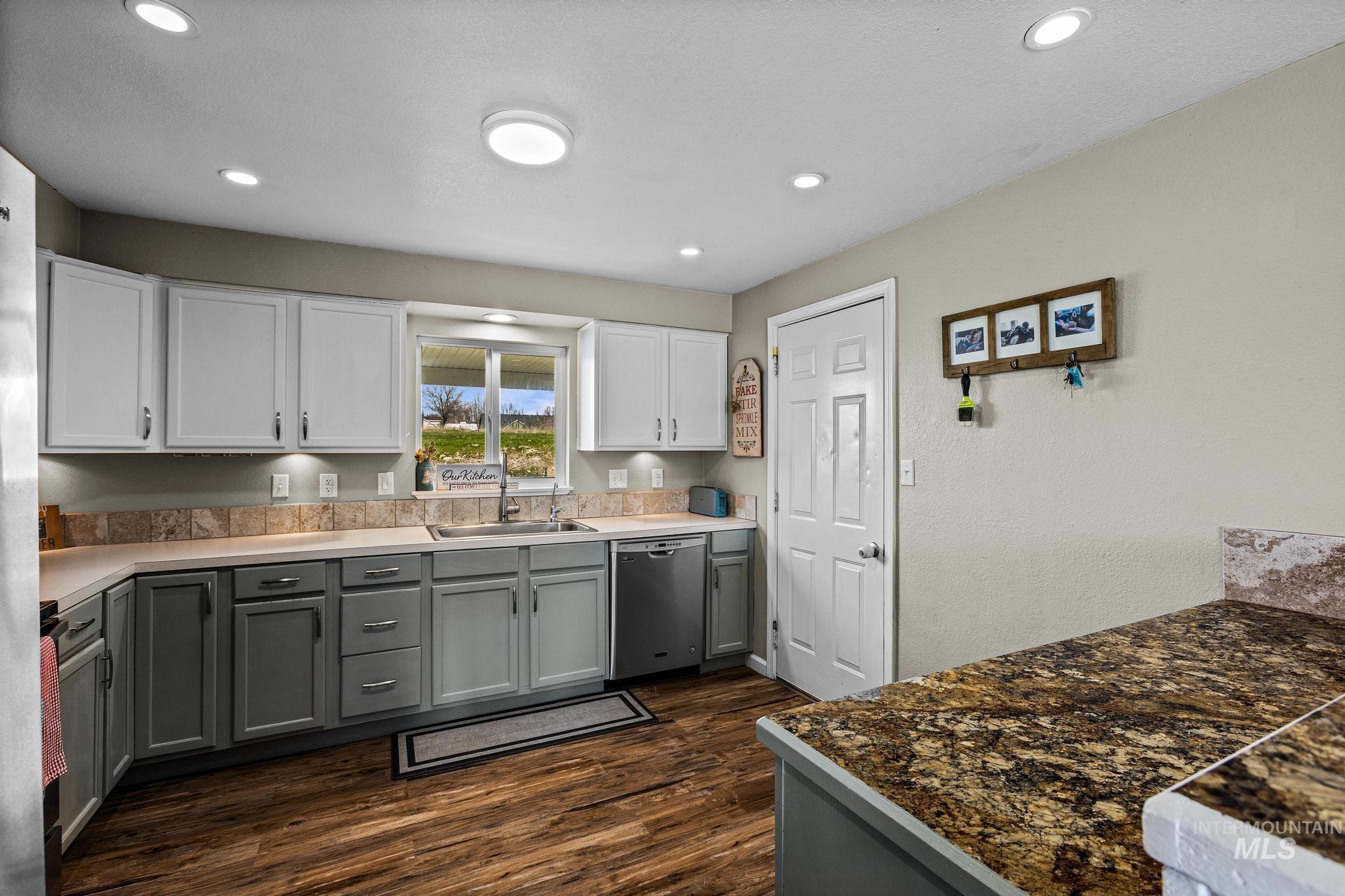 11654 Highlander, Boise, Idaho 83709, 3 Bedrooms, 1.5 Bathrooms, Residential For Sale, Price $525,000,MLS 98978544