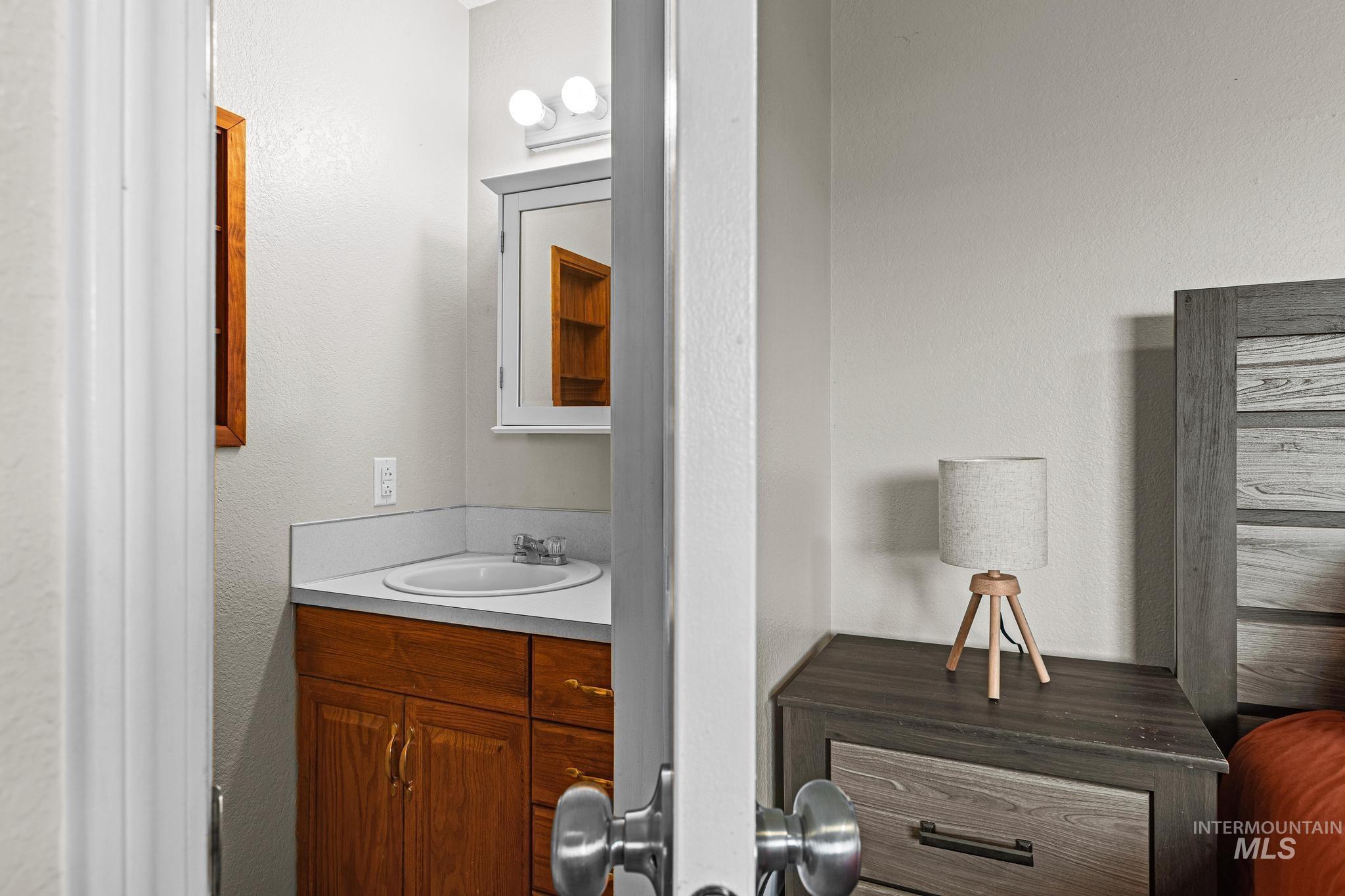 11654 Highlander, Boise, Idaho 83709, 3 Bedrooms, 1.5 Bathrooms, Residential For Sale, Price $525,000,MLS 98978544