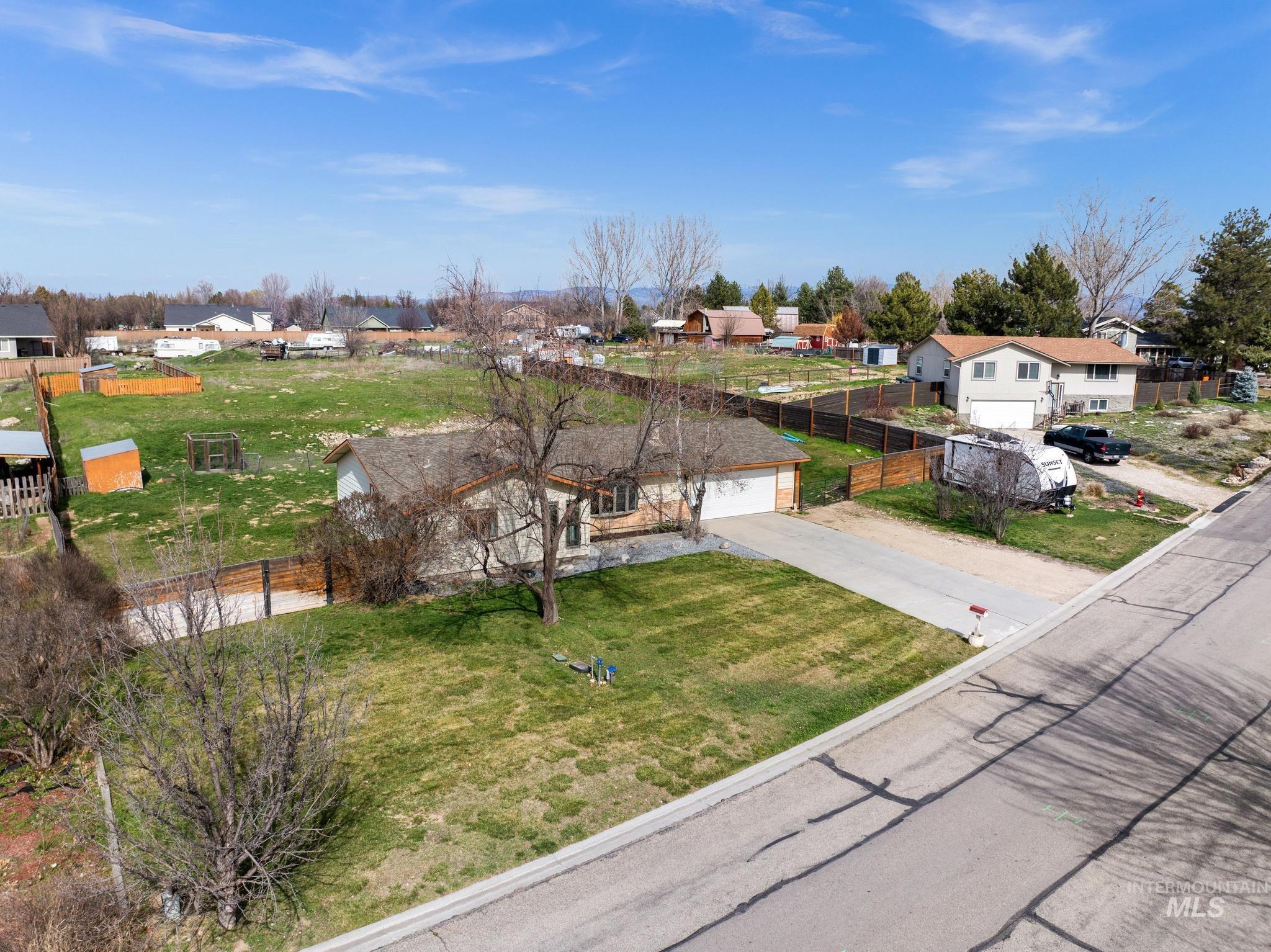 11654 Highlander, Boise, Idaho 83709, 3 Bedrooms, 1.5 Bathrooms, Residential For Sale, Price $525,000,MLS 98978544