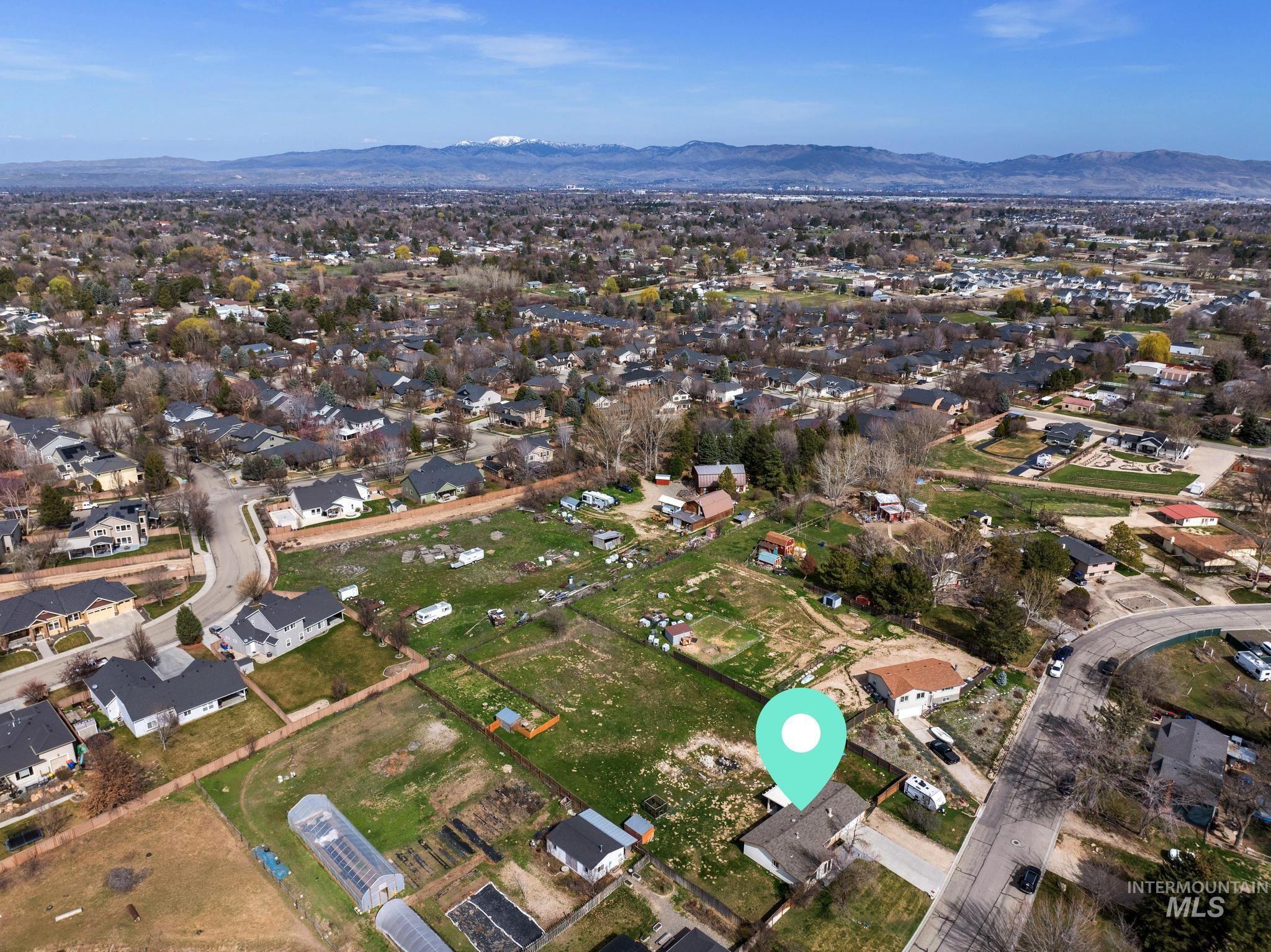 11654 Highlander, Boise, Idaho 83709, 3 Bedrooms, 1.5 Bathrooms, Residential For Sale, Price $525,000,MLS 98978544