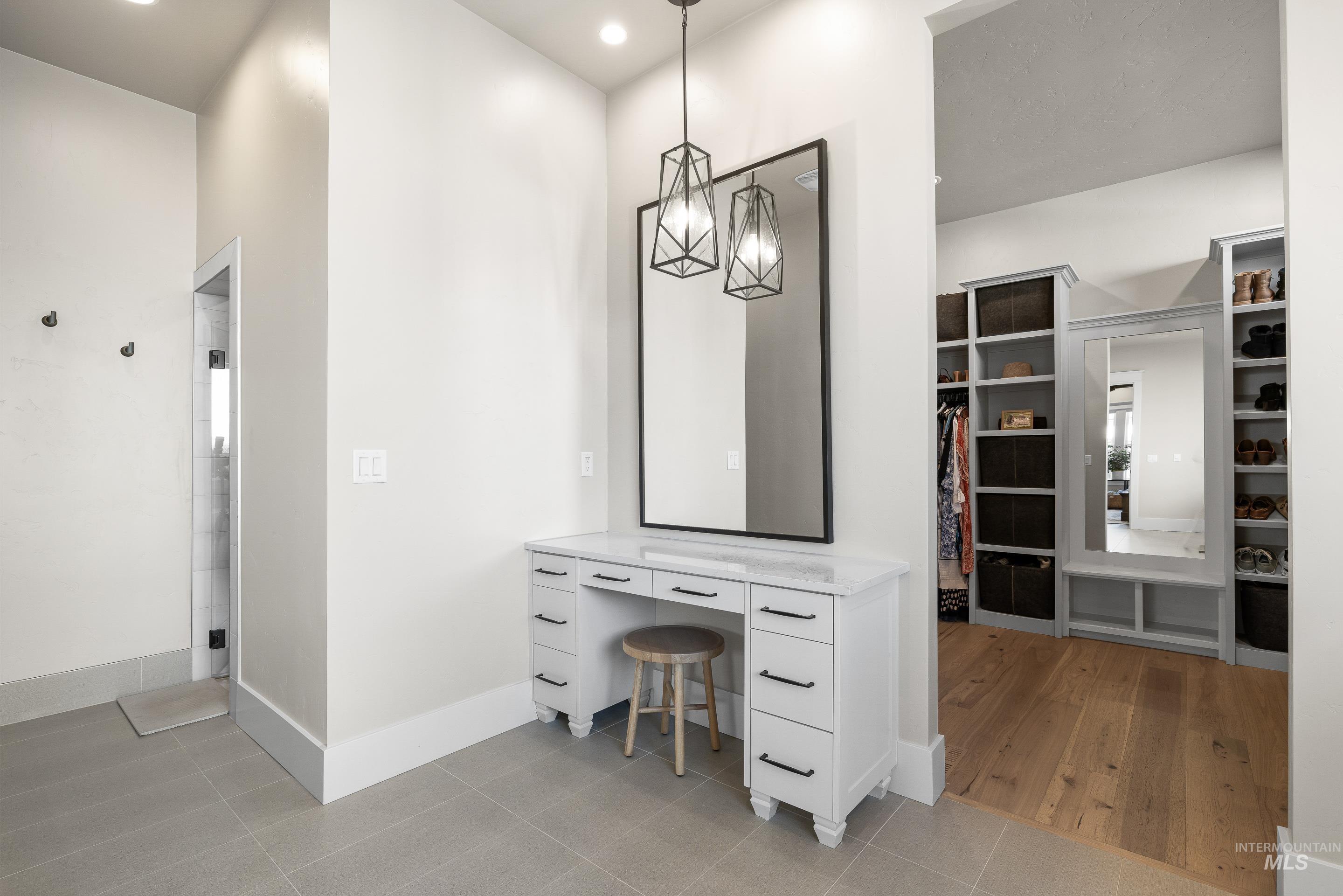 5008 W Strant St, Eagle, Idaho 83616, 4 Bedrooms, 3.5 Bathrooms, Residential For Sale, Price $1,325,000, 98978546