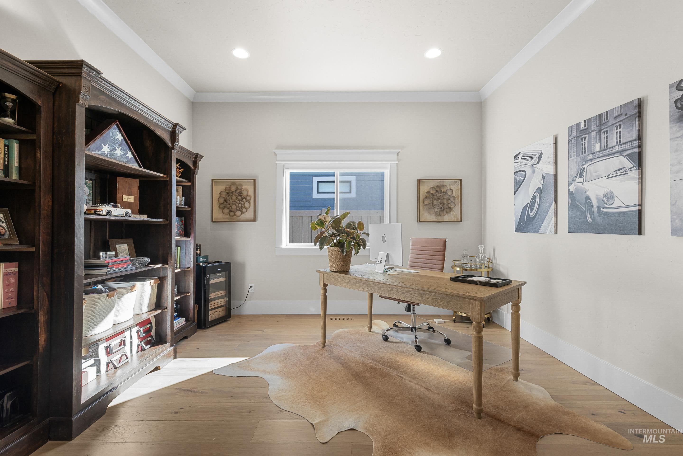 5008 W Strant St, Eagle, Idaho 83616, 4 Bedrooms, 3.5 Bathrooms, Residential For Sale, Price $1,325,000, 98978546