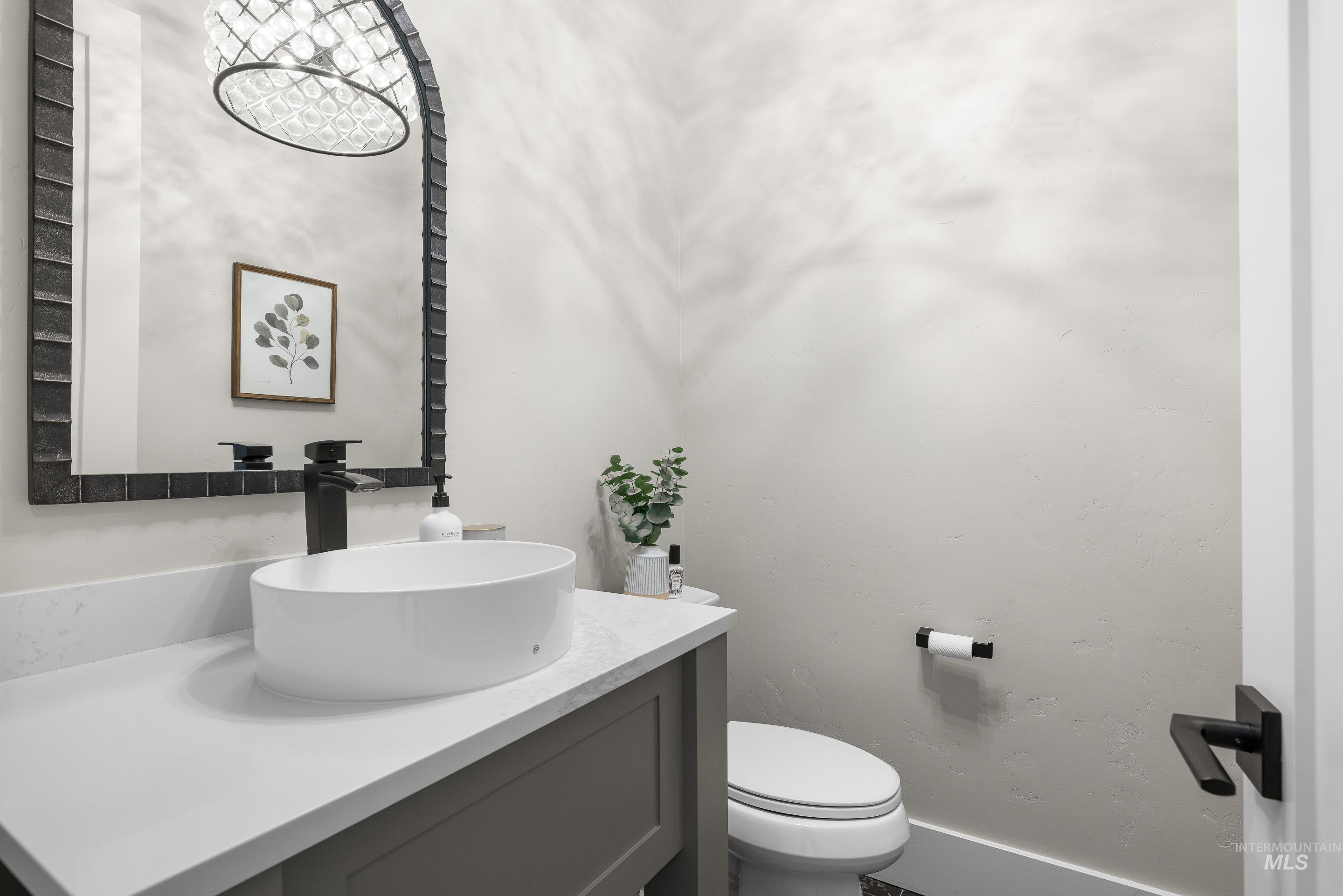 5008 W Strant St, Eagle, Idaho 83616, 4 Bedrooms, 3.5 Bathrooms, Residential For Sale, Price $1,325,000, 98978546