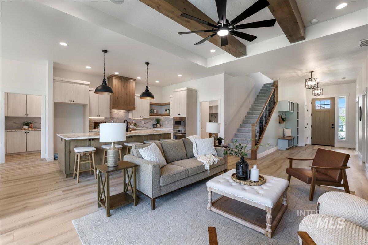 505 Stonehedge Loop, Twin Falls, Idaho 83301, 4 Bedrooms, 2.5 Bathrooms, Residential For Sale, Price $699,998,MLS 98978548