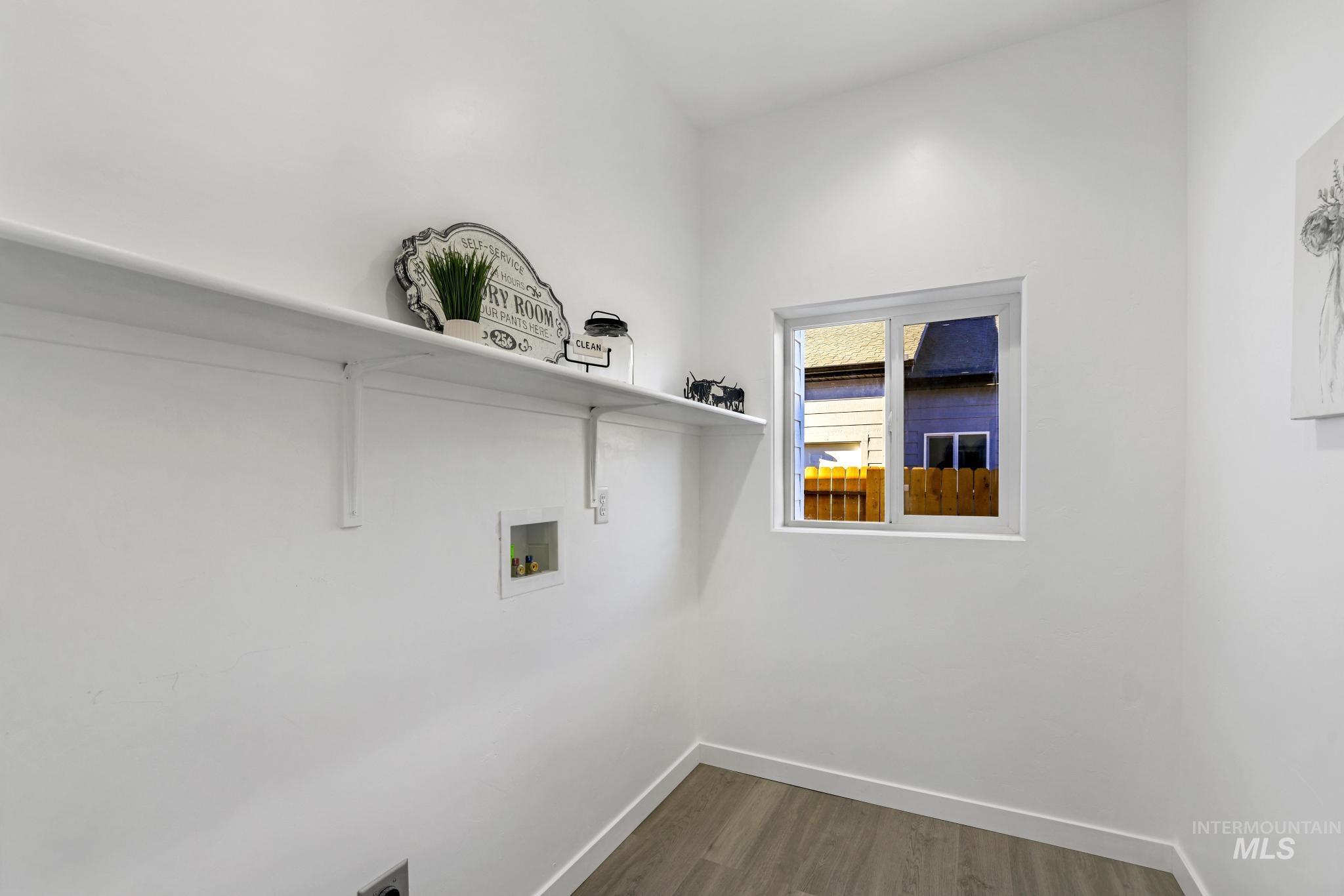 1800 Poplar Ave, Buhl, Idaho 83316, 3 Bedrooms, 2 Bathrooms, Residential For Sale, Price $359,999,MLS 98978549