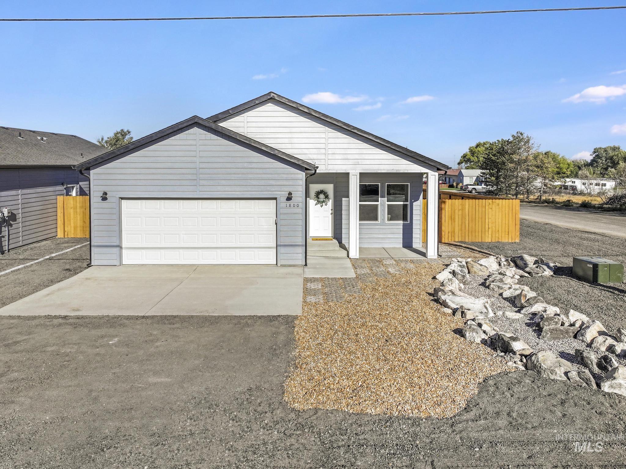 1800 Poplar Ave, Buhl, Idaho 83316, 3 Bedrooms, 2 Bathrooms, Residential For Sale, Price $359,999,MLS 98978549