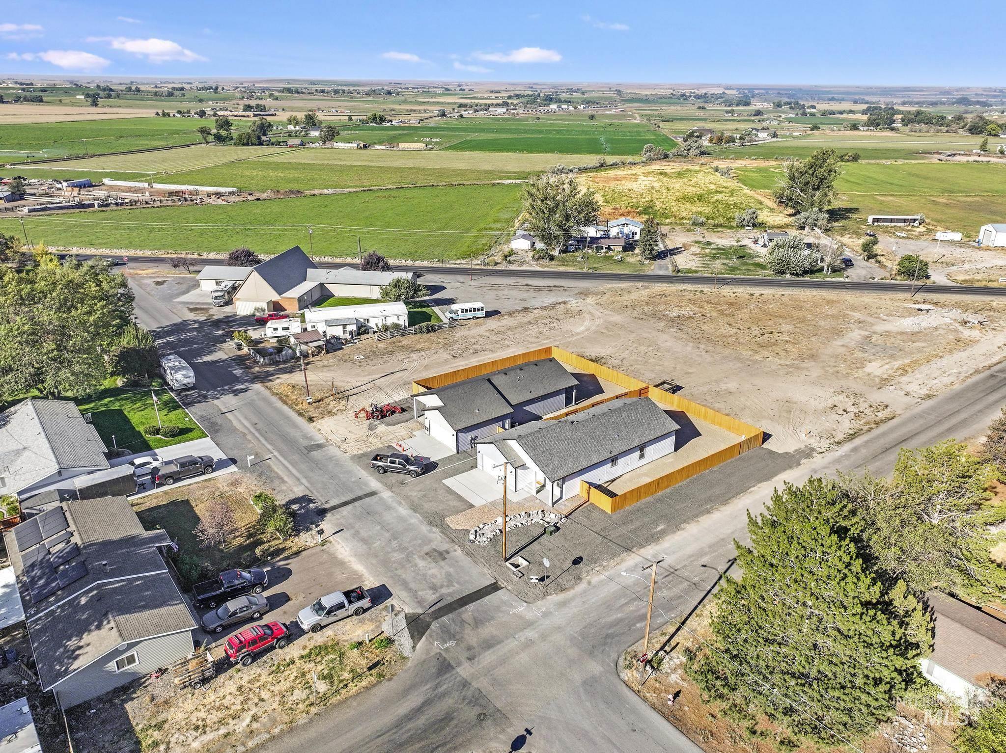 1800 Poplar Ave, Buhl, Idaho 83316, 3 Bedrooms, 2 Bathrooms, Residential For Sale, Price $359,999,MLS 98978549