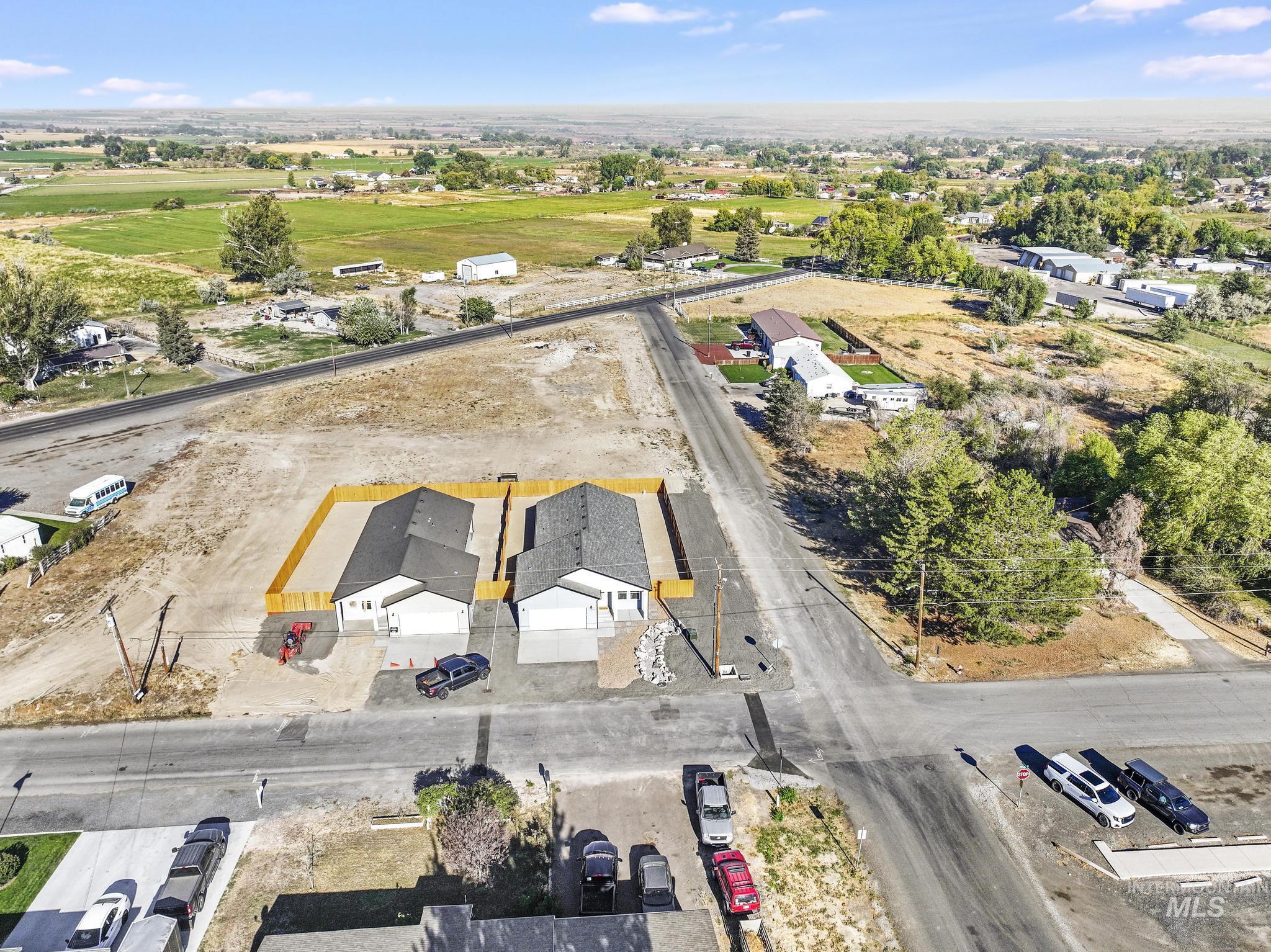 1800 Poplar Ave, Buhl, Idaho 83316, 3 Bedrooms, 2 Bathrooms, Residential For Sale, Price $359,999,MLS 98978549