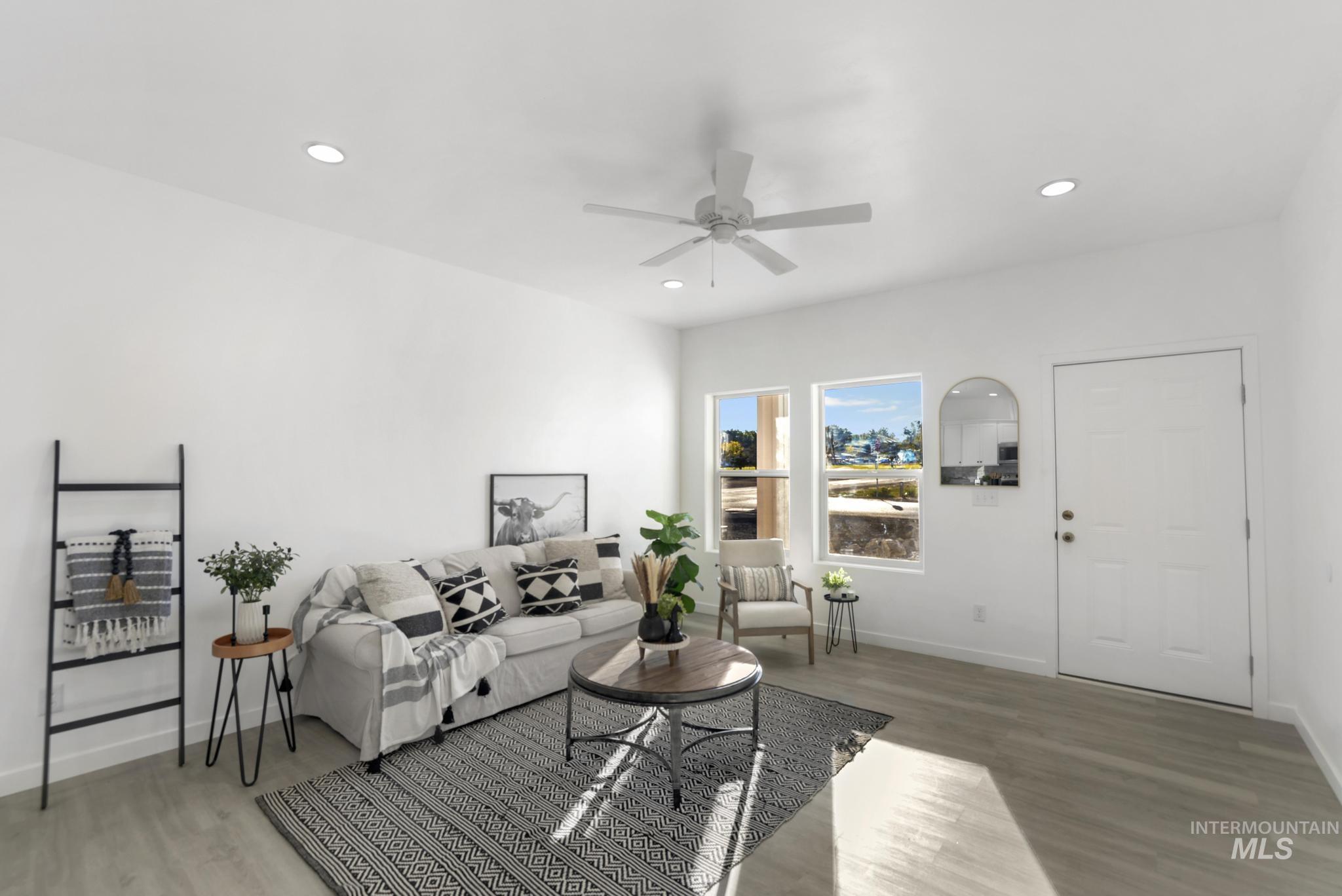 1800 Poplar Ave, Buhl, Idaho 83316, 3 Bedrooms, 2 Bathrooms, Residential For Sale, Price $359,999,MLS 98978549