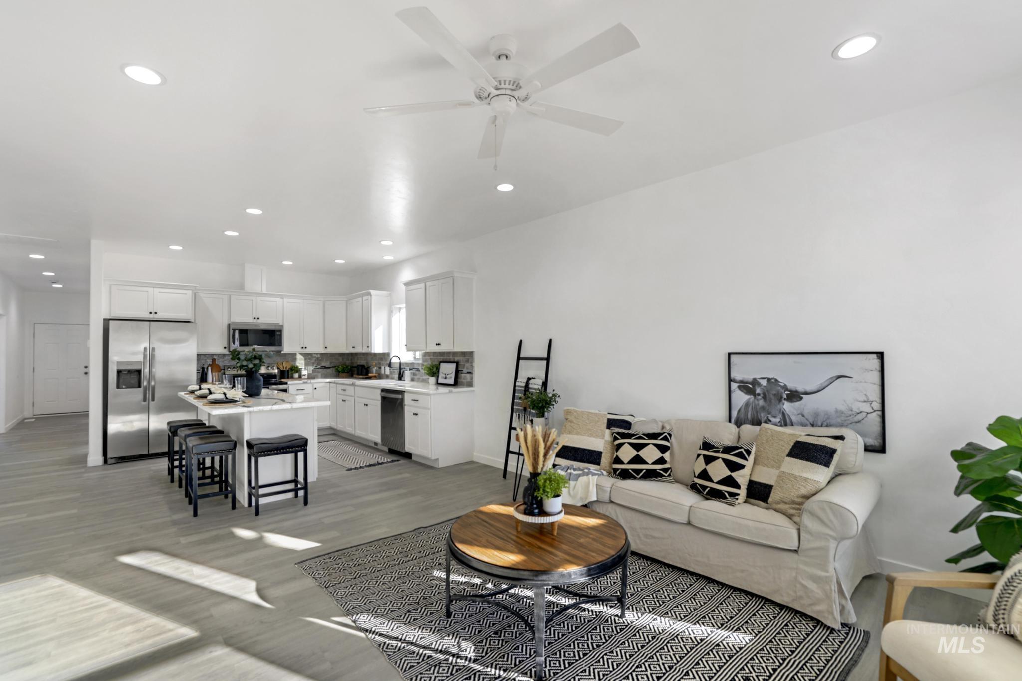 1800 Poplar Ave, Buhl, Idaho 83316, 3 Bedrooms, 2 Bathrooms, Residential For Sale, Price $359,999,MLS 98978549