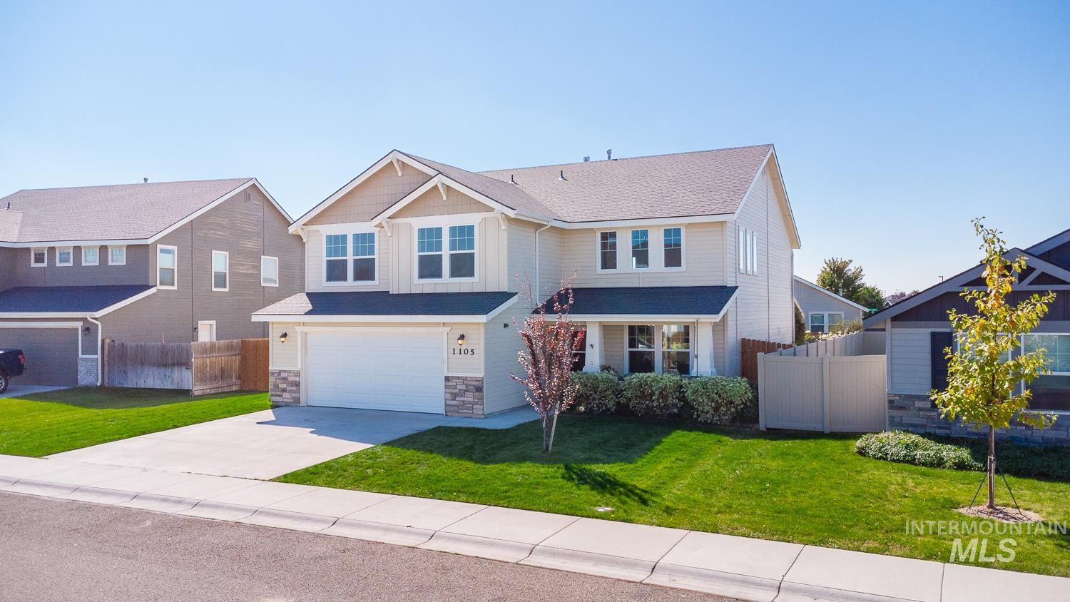 1105 E Shady Ridge Dr, Kuna, Idaho 83634, 5 Bedrooms, 2.5 Bathrooms, Residential For Sale, Price $485,000,MLS 98978550