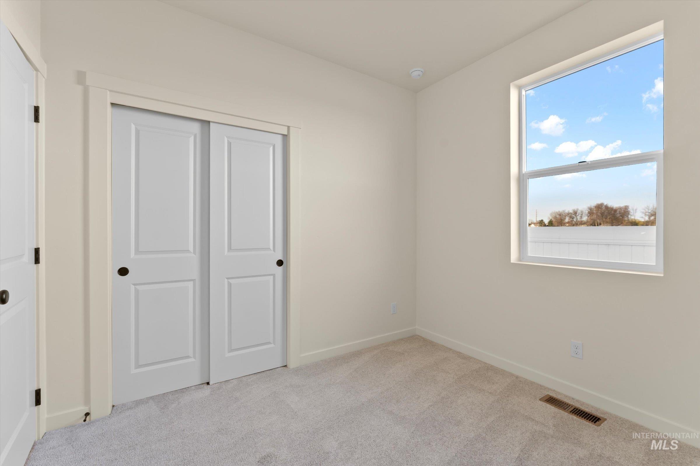 4567 E Mesa Vista st, Nampa, Idaho 83686, 3 Bedrooms, 2 Bathrooms, Residential For Sale, Price $349,990,MLS 98978552