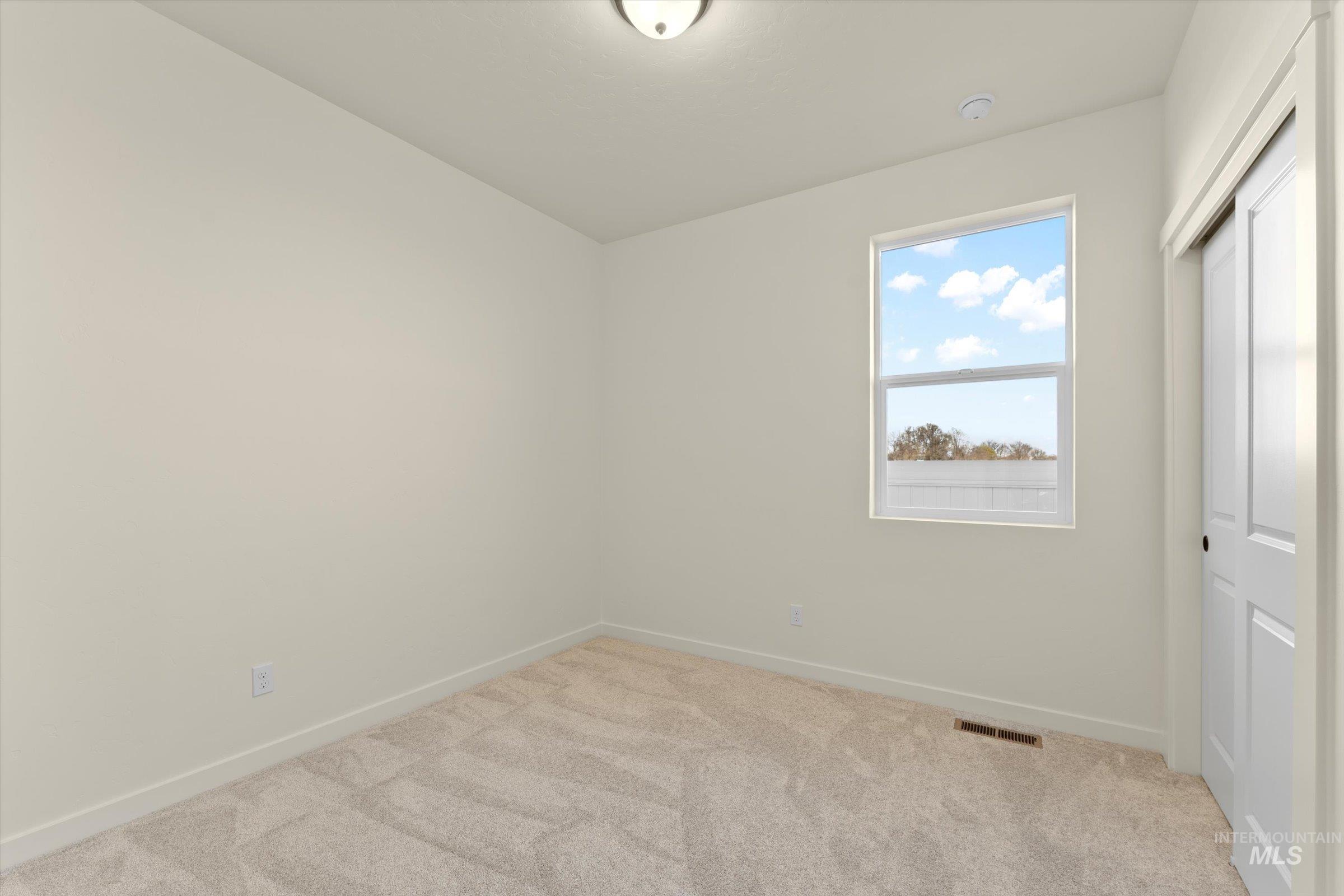 4567 E Mesa Vista st, Nampa, Idaho 83686, 3 Bedrooms, 2 Bathrooms, Residential For Sale, Price $349,990,MLS 98978552