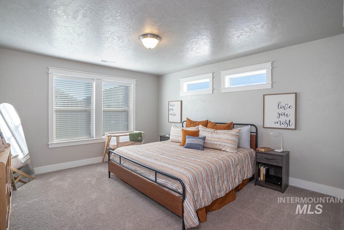 1153 E Shady Ridge Dr, Kuna, Idaho 83634, 3 Bedrooms, 2 Bathrooms, Residential For Sale, Price $449,900,MLS 98978553