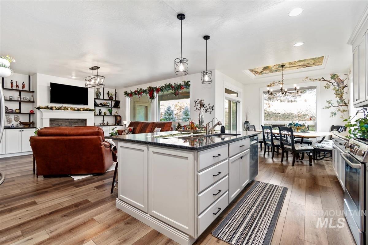 20530 N Shepherds Pie Way, Boise, Idaho 83714, 4 Bedrooms, 3.5 Bathrooms, Residential For Sale, Price $920,000, 98978559