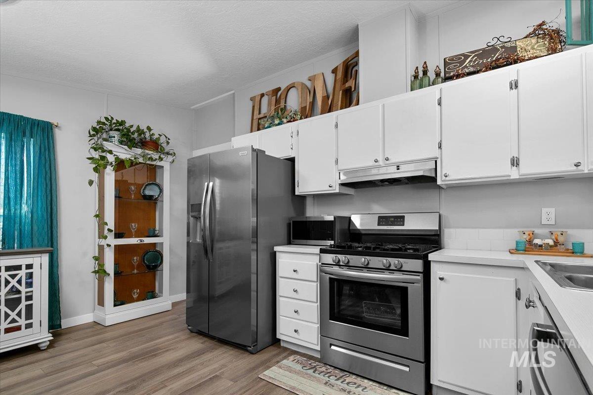 4009 Denton St, Caldwell, Idaho 83607, 3 Bedrooms, 2 Bathrooms, Residential For Sale, Price $339,999, 98978560