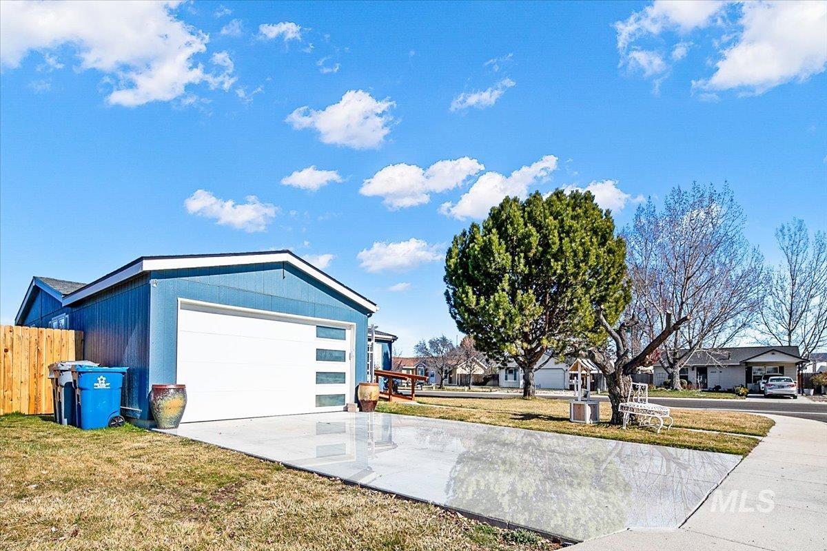 4009 Denton St, Caldwell, Idaho 83607, 3 Bedrooms, 2 Bathrooms, Residential For Sale, Price $339,999, 98978560