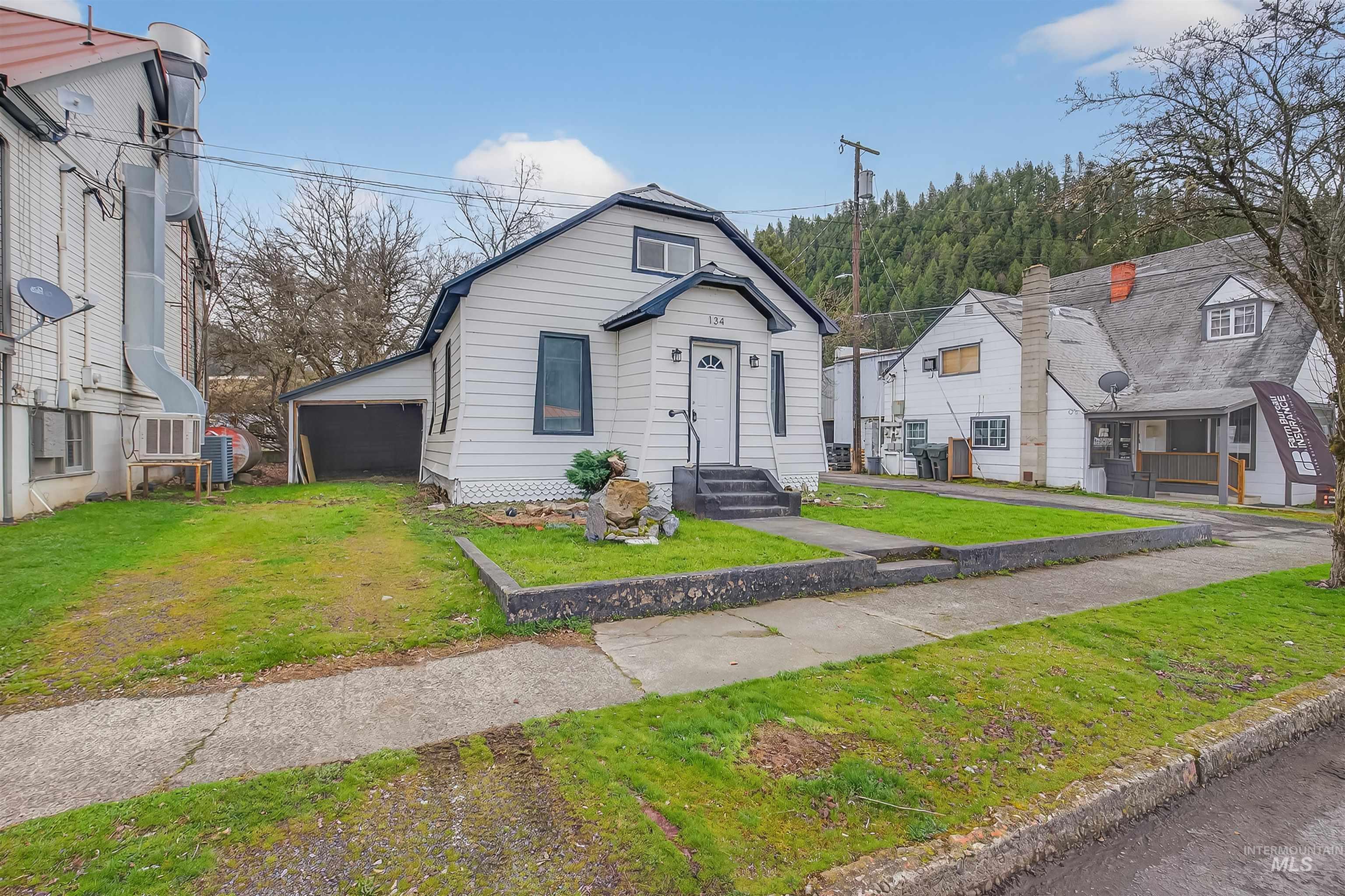 134 S A Street, Orofino, Idaho 83544, 3 Bedrooms, 2 Bathrooms, Residential For Sale, Price $337,000, 98978562