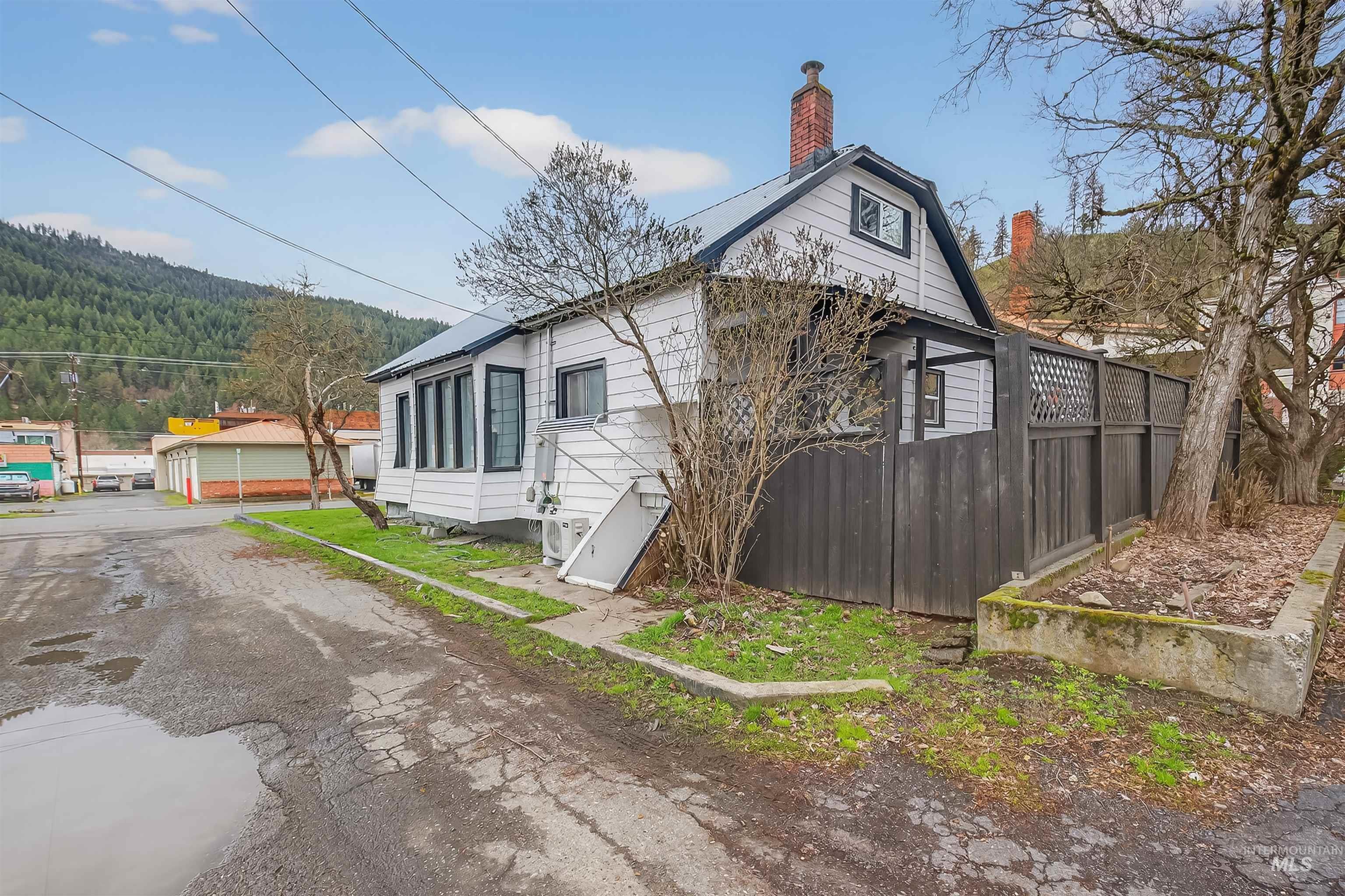 134 S A Street, Orofino, Idaho 83544, 3 Bedrooms, 2 Bathrooms, Residential For Sale, Price $337,000, 98978562