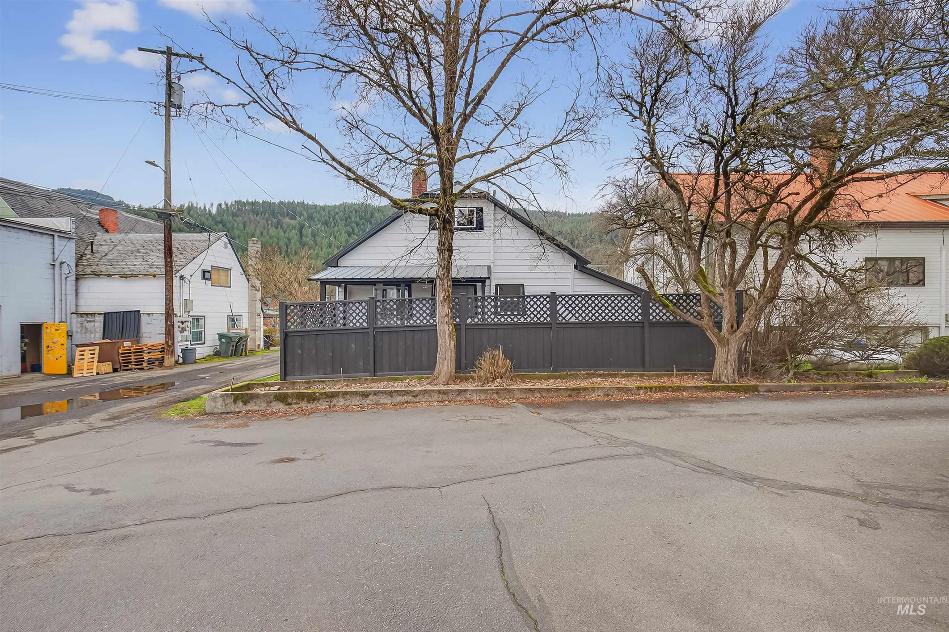 134 S A Street, Orofino, Idaho 83544, 3 Bedrooms, 2 Bathrooms, Residential For Sale, Price $337,000, 98978562