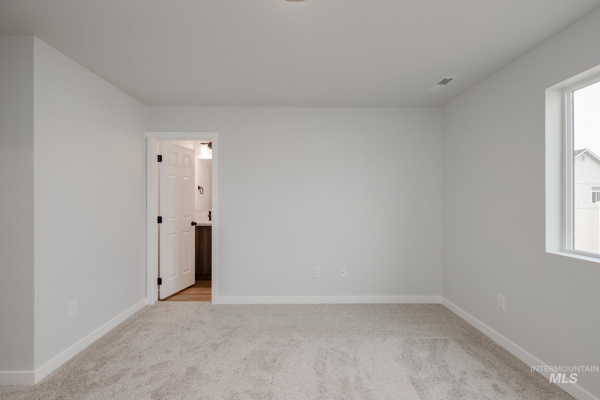 7095 E Shields Dr, Nampa, Idaho 83687, 3 Bedrooms, 2 Bathrooms, Residential For Sale, Price $394,990, 98978565