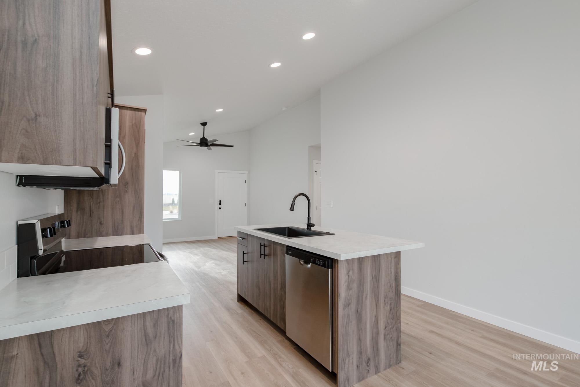 7095 E Shields Dr, Nampa, Idaho 83687, 3 Bedrooms, 2 Bathrooms, Residential For Sale, Price $394,990, 98978565