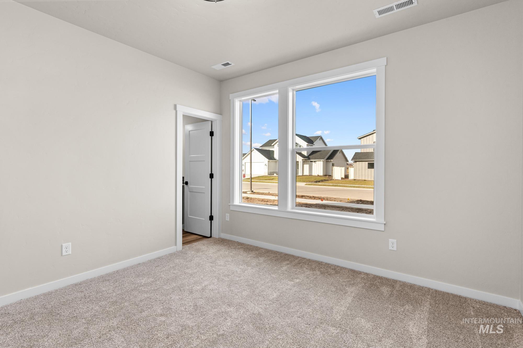 3884 W Piscina Dr, Meridian, Idaho 83642, 4 Bedrooms, 3.5 Bathrooms, Residential For Sale, Price $634,990, 98978571