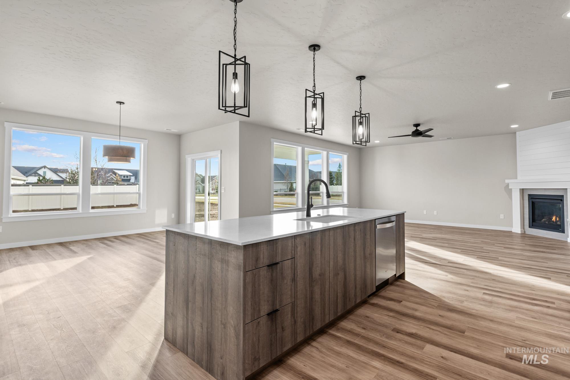 3884 W Piscina Dr, Meridian, Idaho 83642, 4 Bedrooms, 3.5 Bathrooms, Residential For Sale, Price $634,990, 98978571